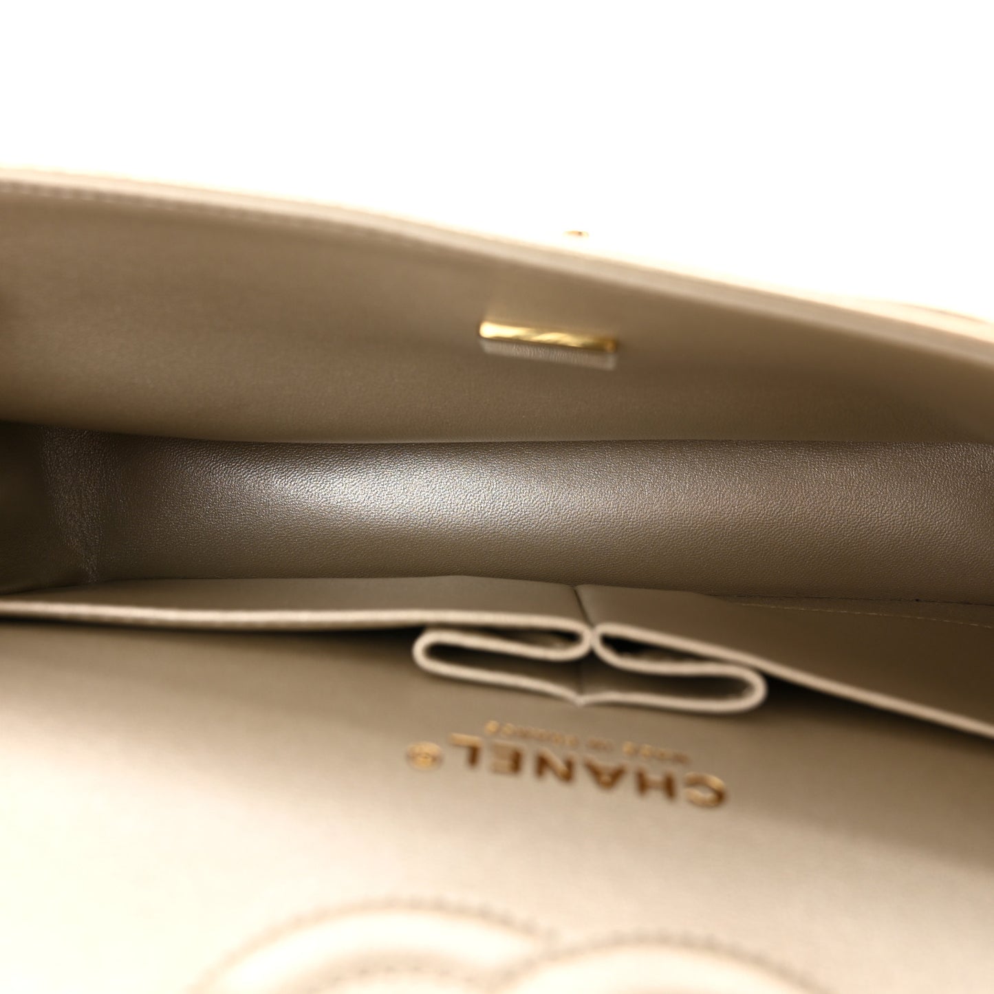Metallic Lambskin Quilted Medium Double Flap Gold