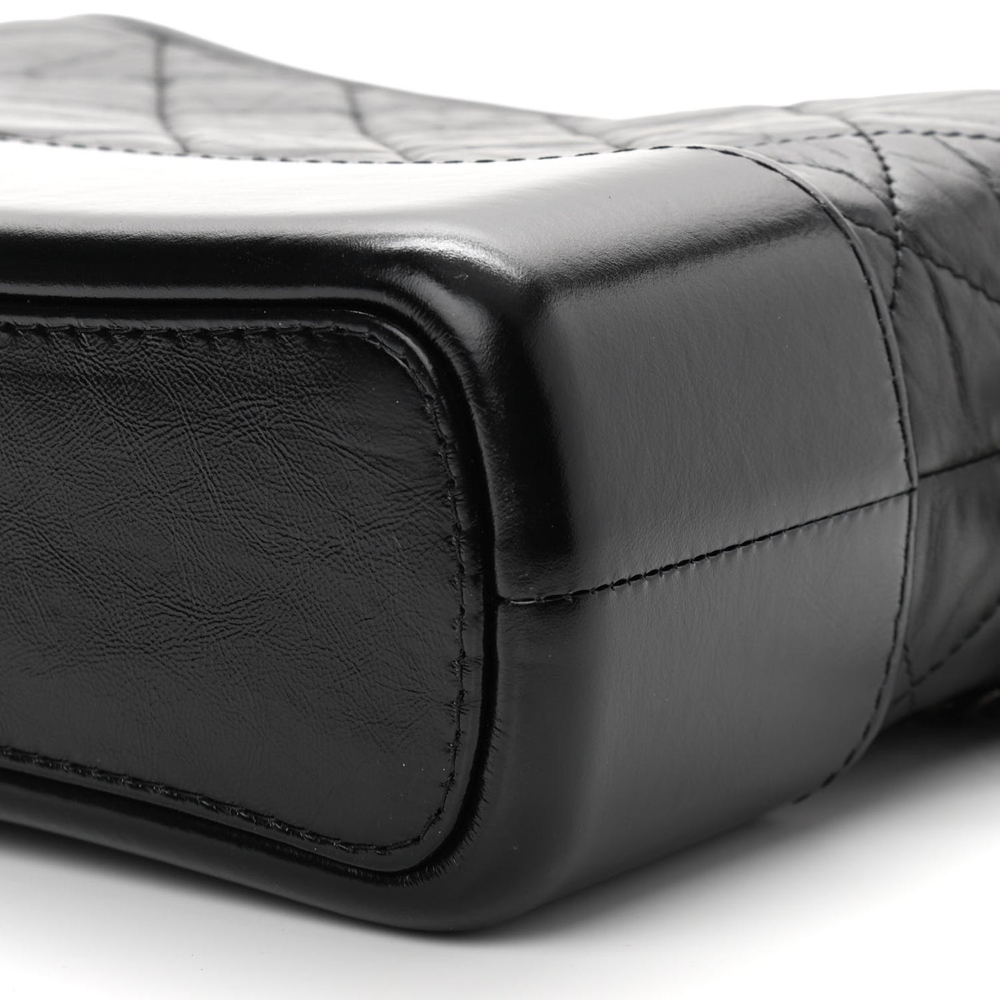 Aged Calfskin Quilted New Medium Gabrielle Hobo Black