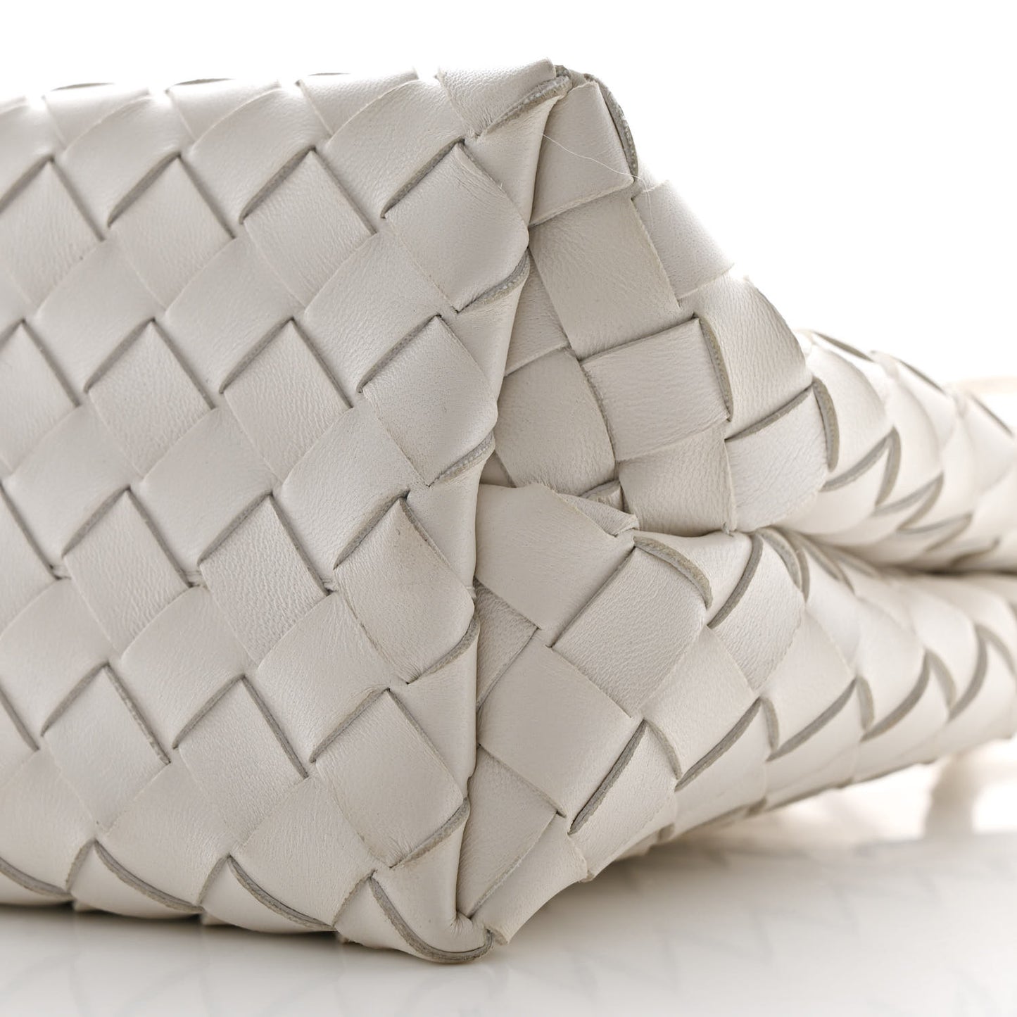 Nappa Intrecciato Small Andiamo Shoulder Bag White