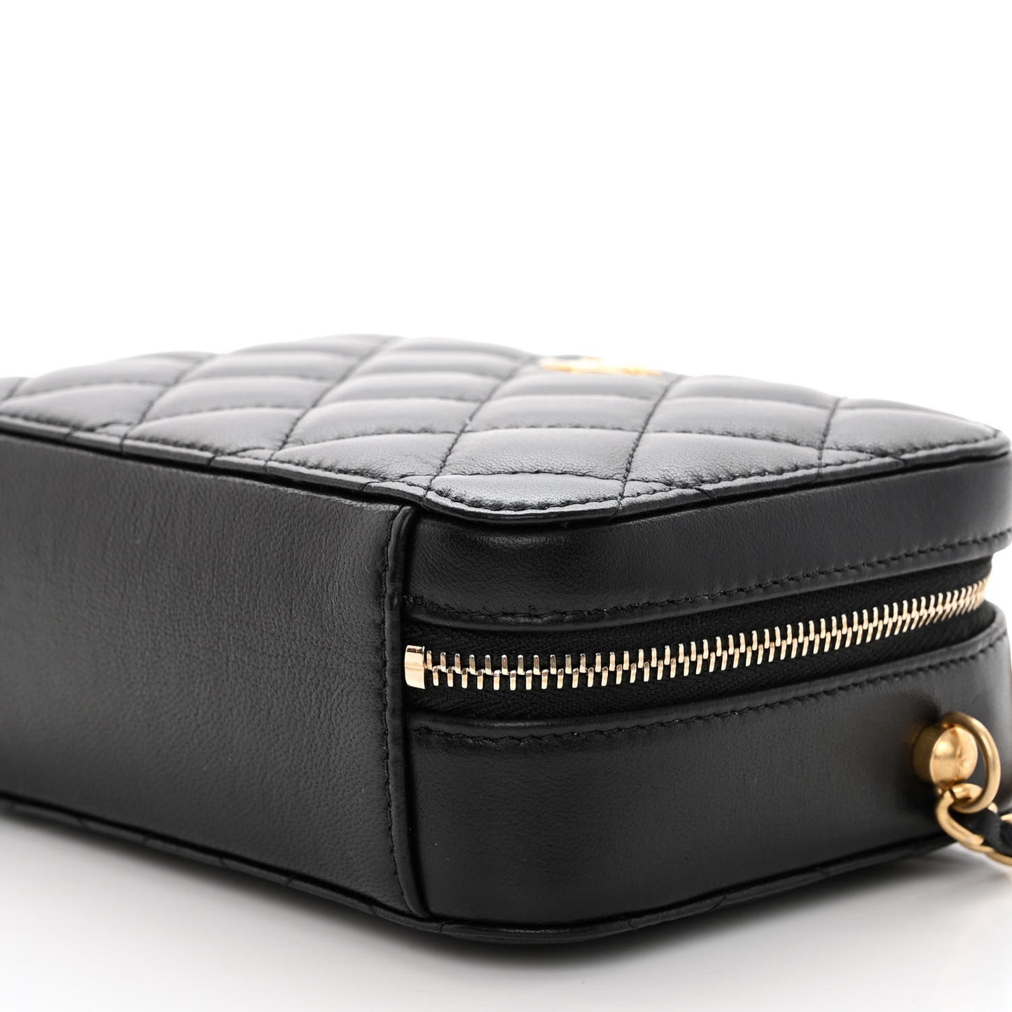 Lambskin Quilted CC Pearl Crush Camera Case Black