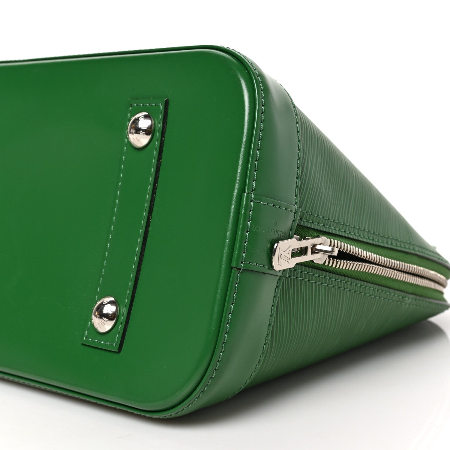 Louis Vuitton Epi Alma PM Menthe 8 of 8