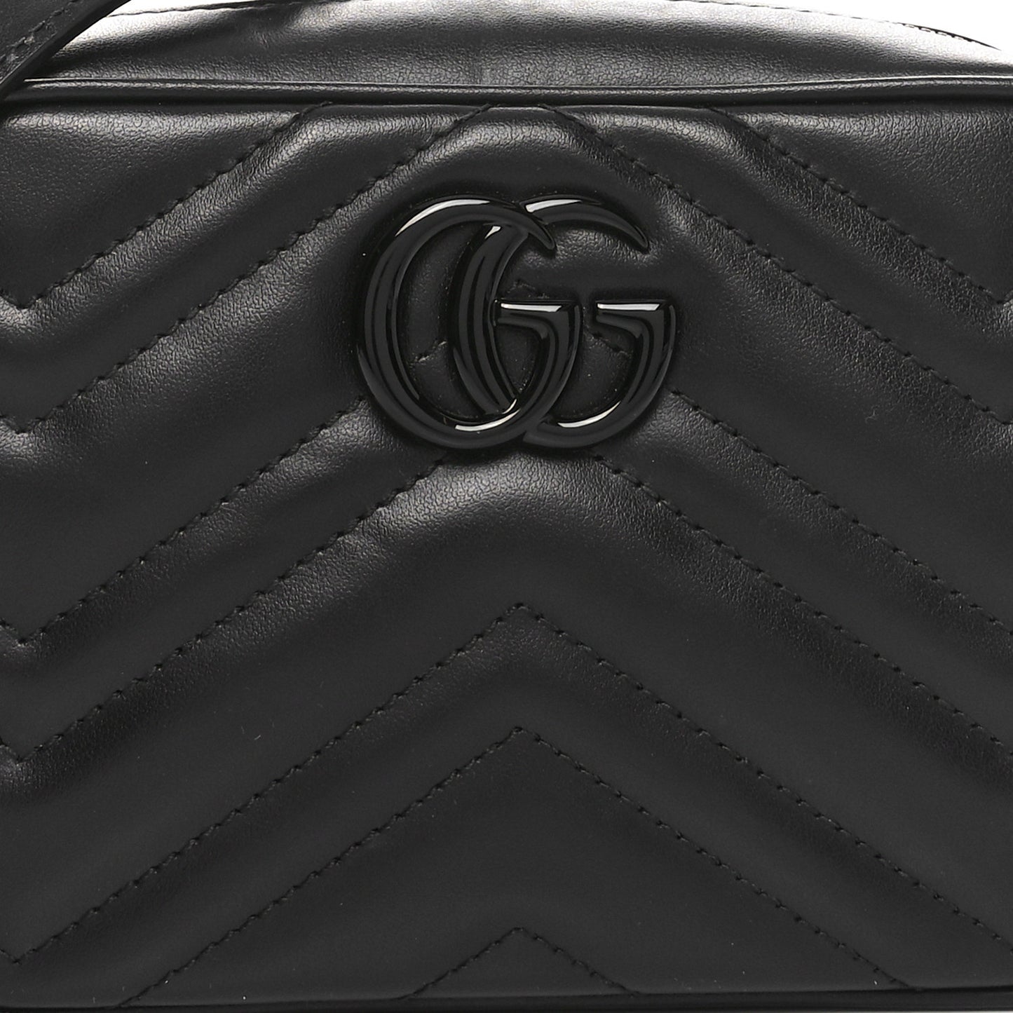 Calfskin Matelasse Monochrome Mini GG Marmont Chain Shoulder Bag Black