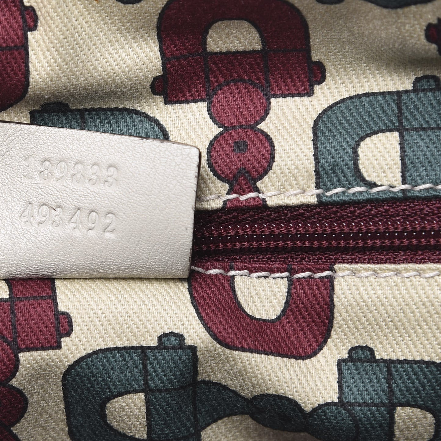 Guccissima Large D Gold Ring Hobo Off White