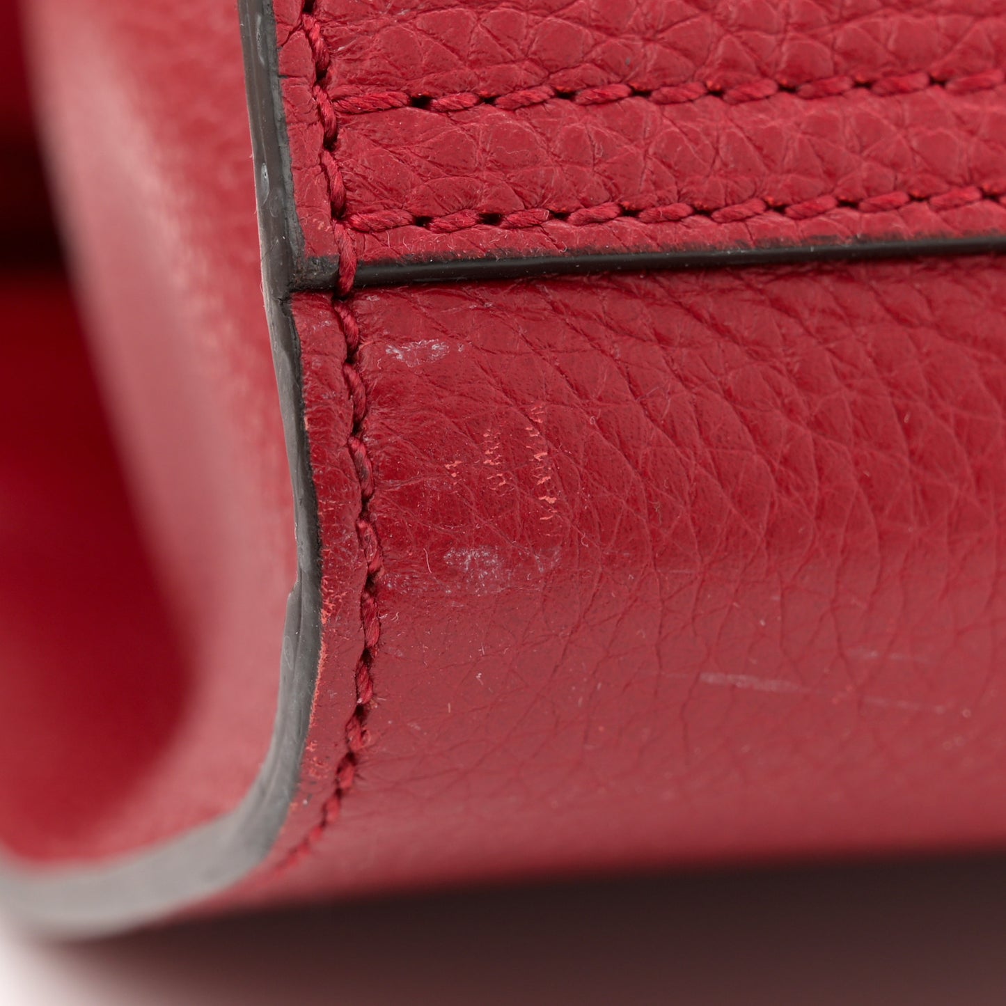 Calfskin Small GG Marmont Top Handle Bag Vulcanic Red