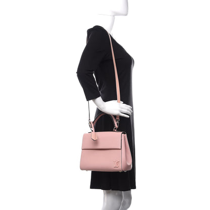 Louis Vuitton Epi Cluny BB Rose Ballerine 2 of 9