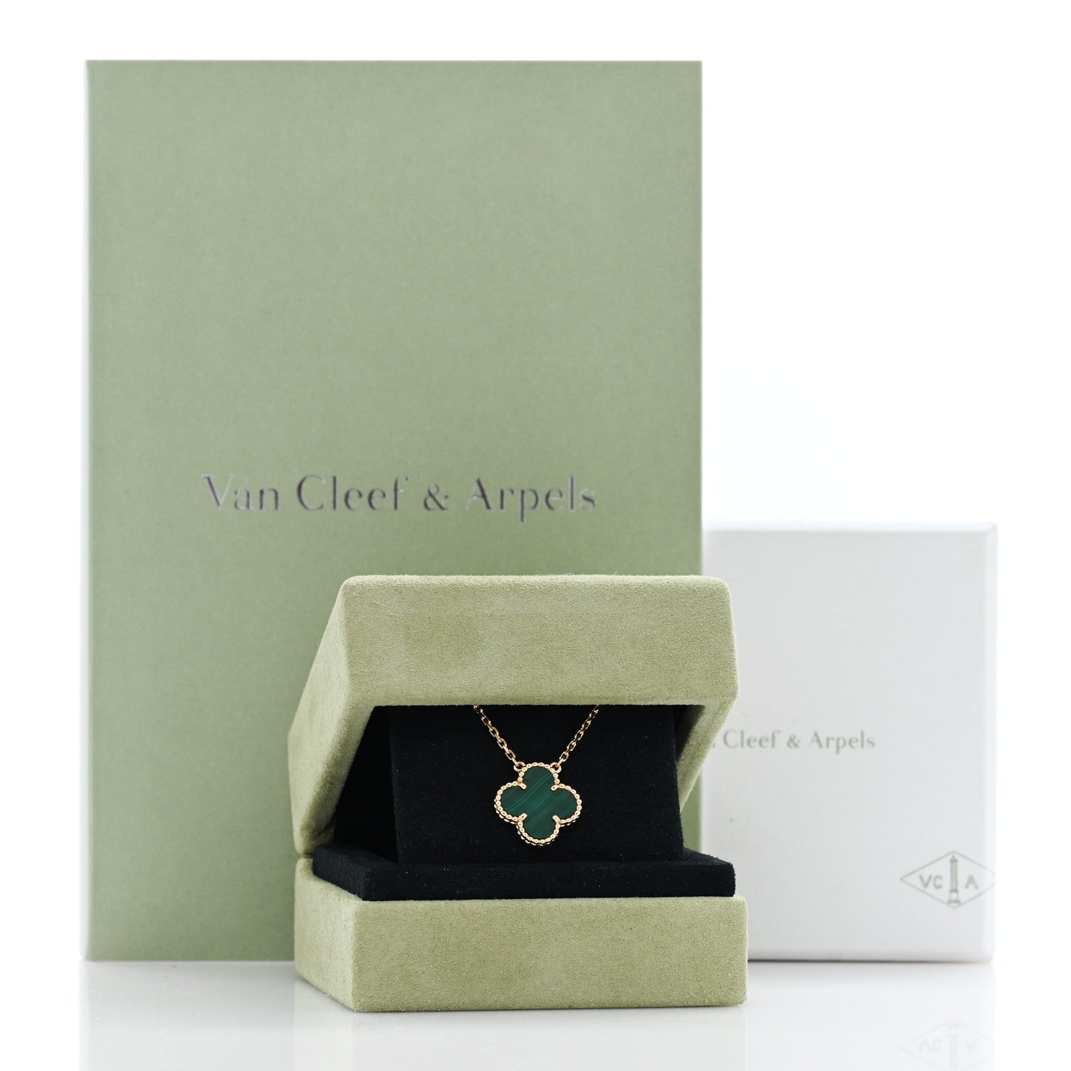 Van Cleef & Arpels 18K Yellow Gold Malachite Vintage Alhambra Pendant Necklace 5 of 5