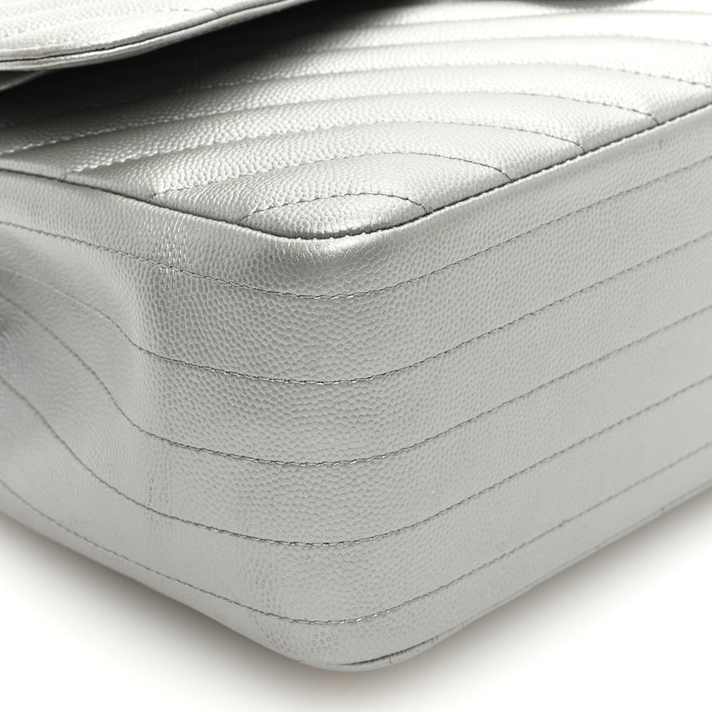 Metallic Caviar Chevron Quilted Jumbo Double Flap Silver
