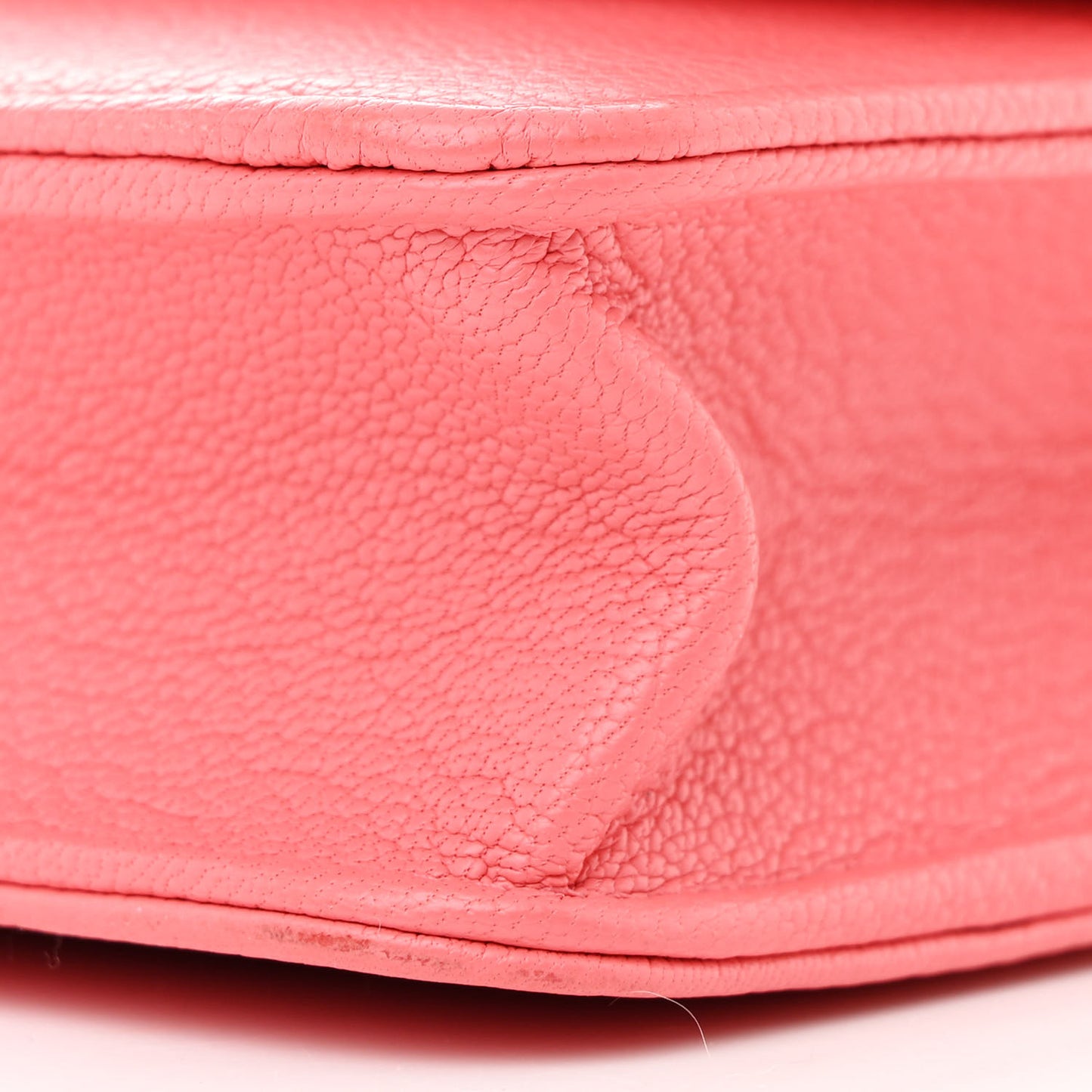 Grained Calfskin Clover CC Wallet On Chain WOC Pink