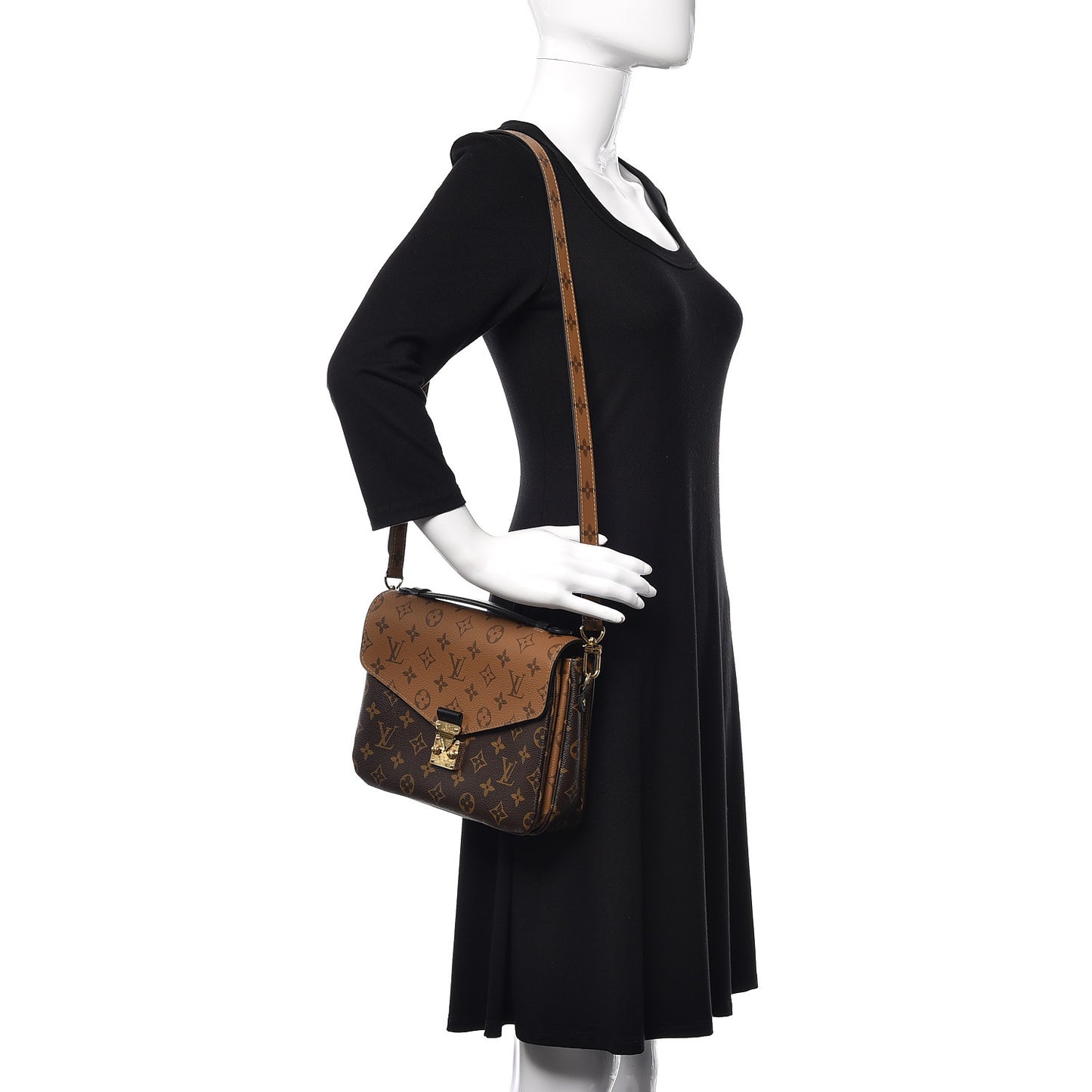 Reverse Monogram Pochette Metis