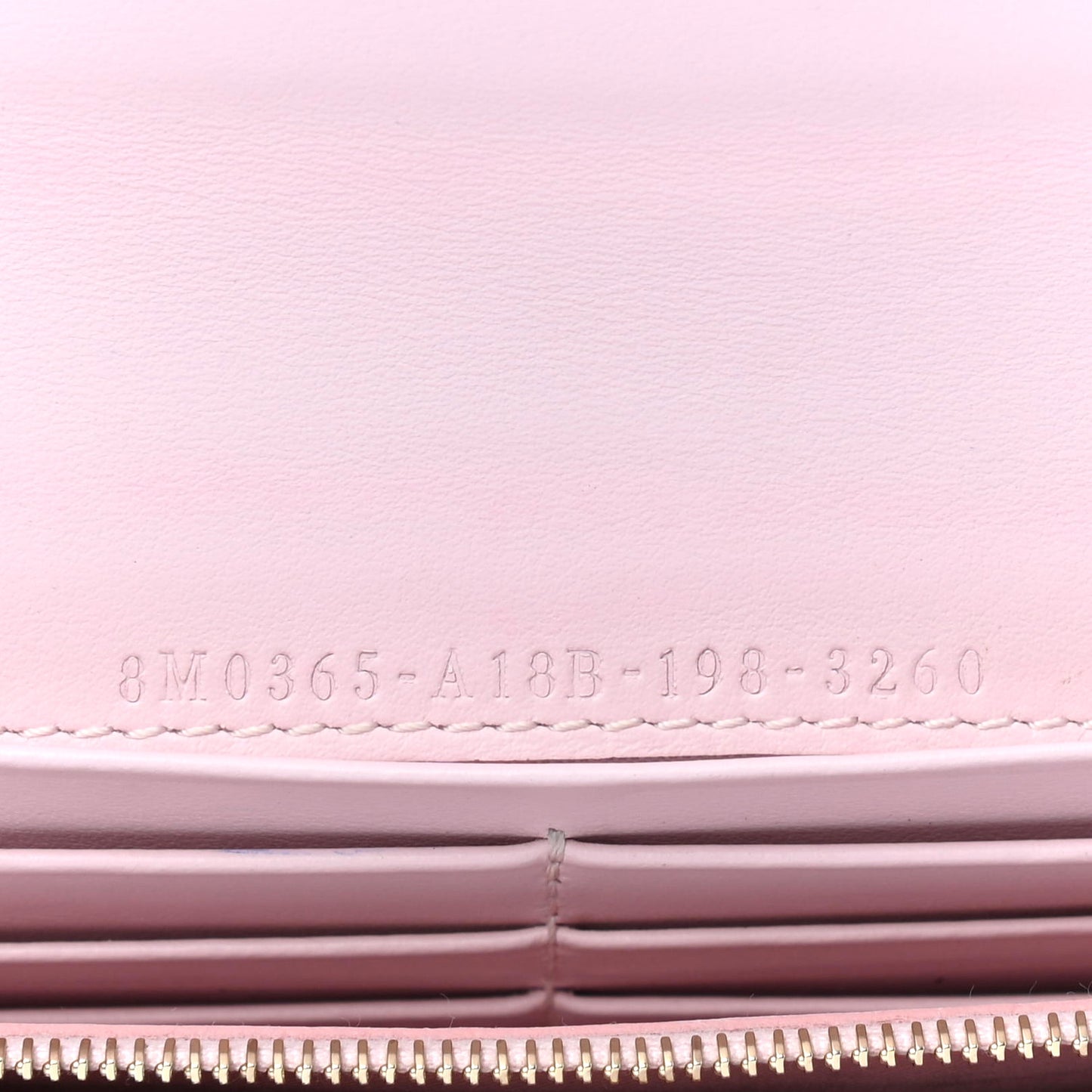Vitello Cruise F is Fendi Continental Envelope Wallet On Chain Peonia