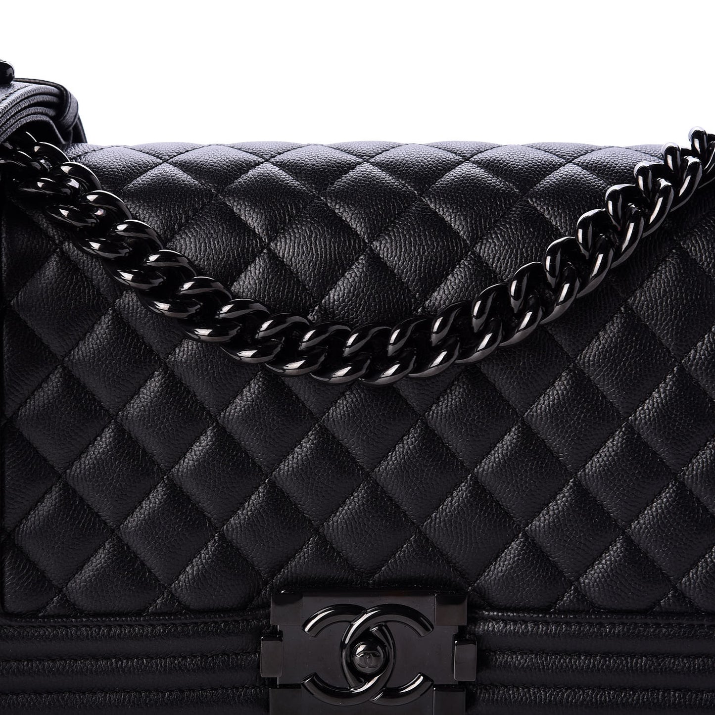 Caviar Quilted Medium Boy Flap So Black