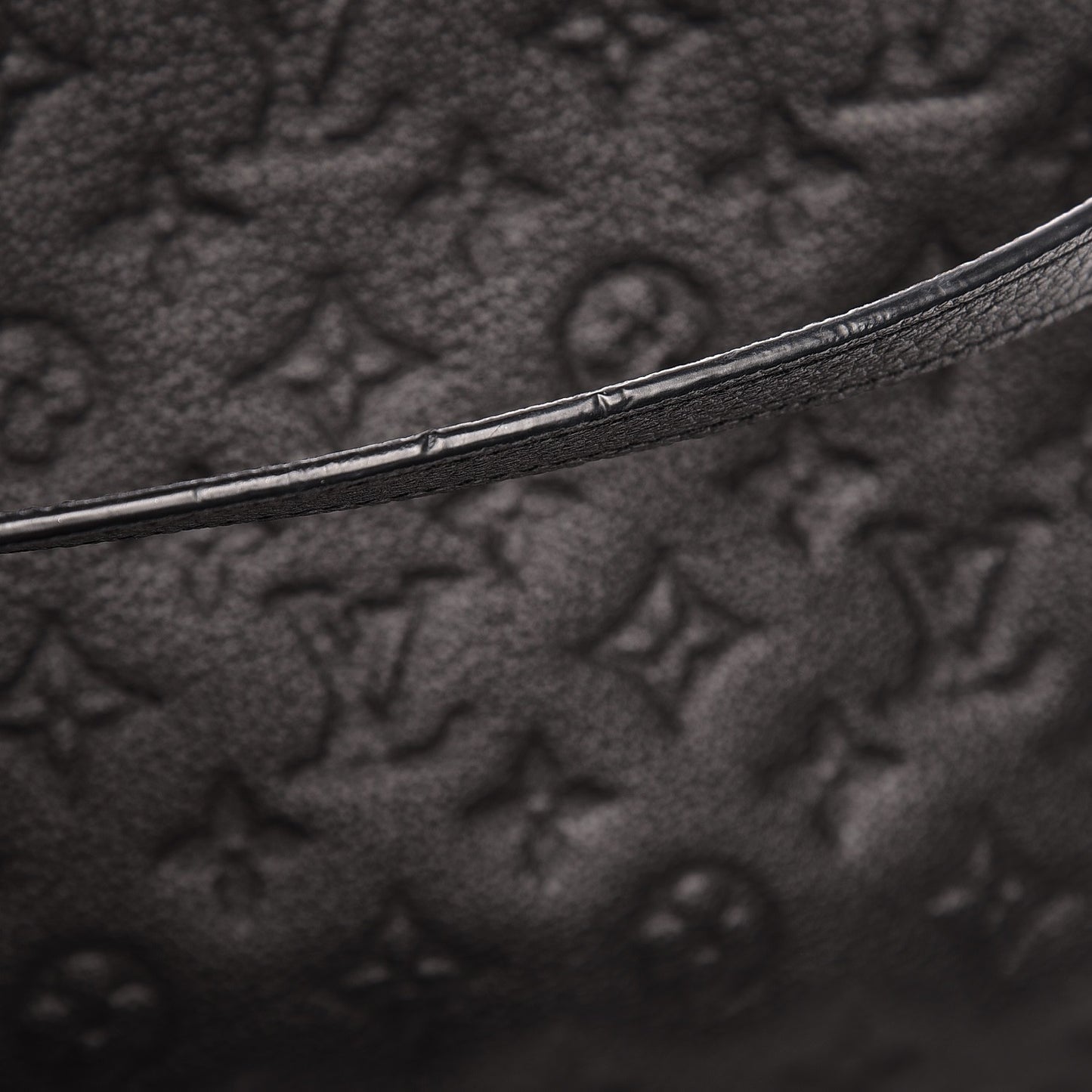 Empreinte Montaigne MM Black