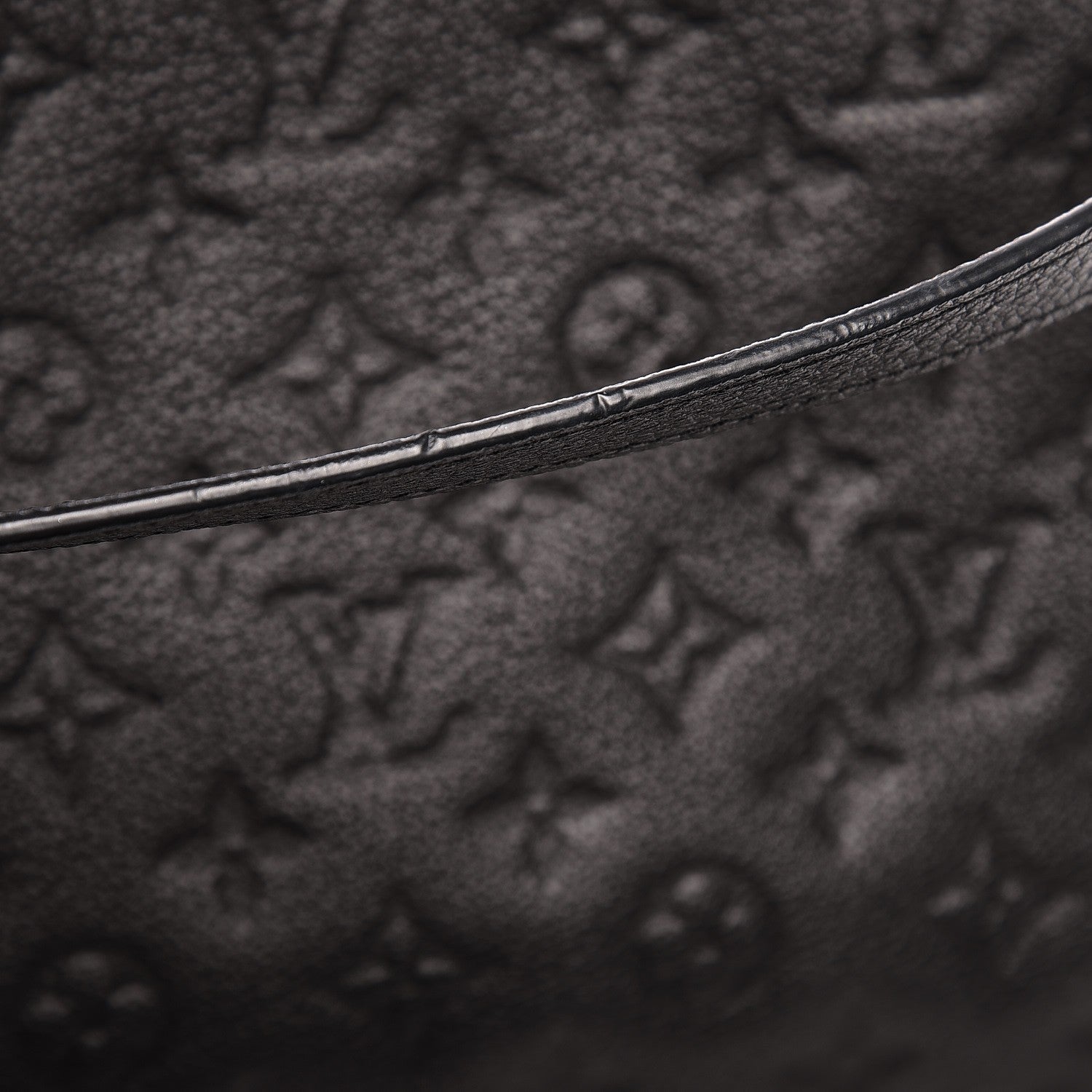 Louis Vuitton Empreinte Montaigne MM Black 14 of 15