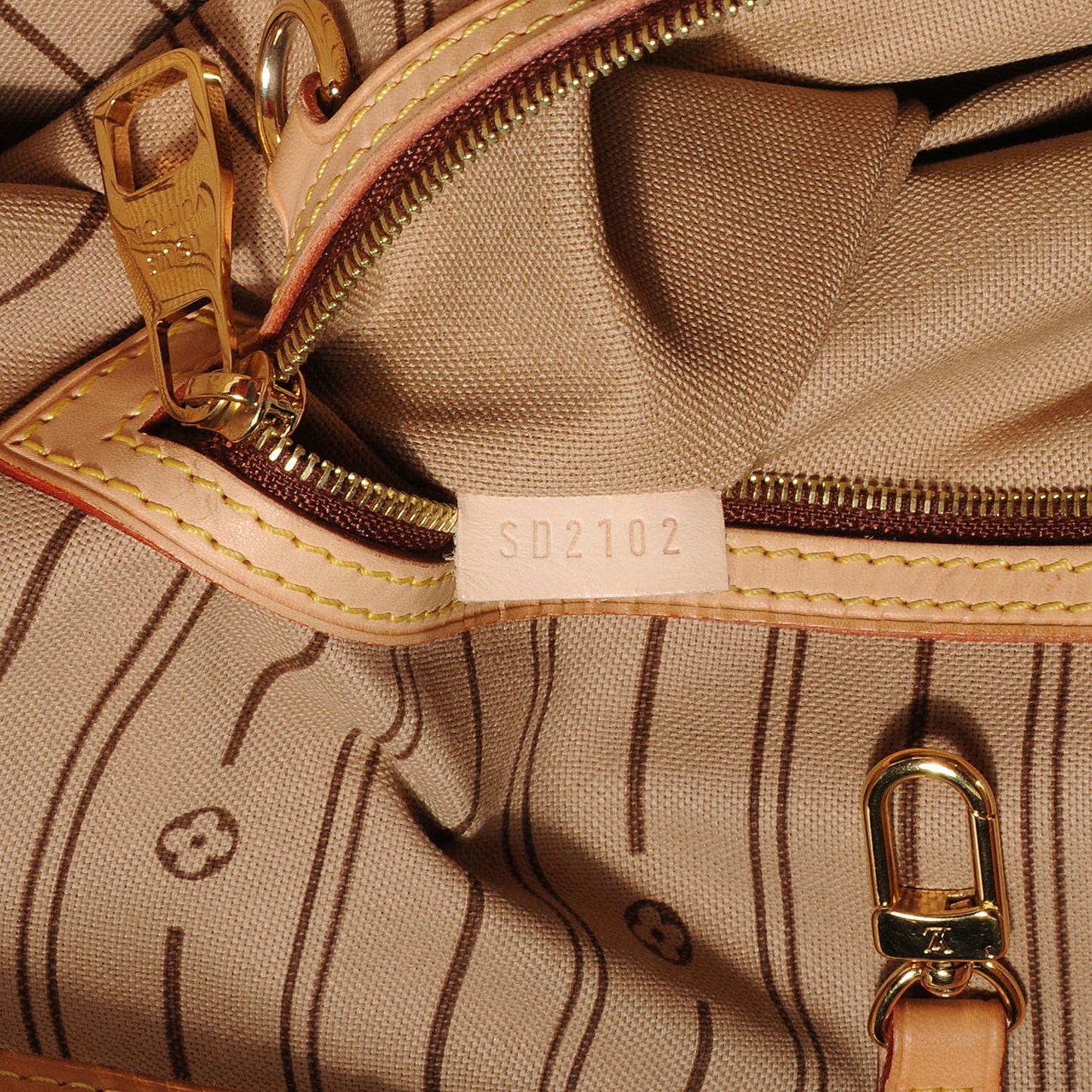 Monogram Delightful MM