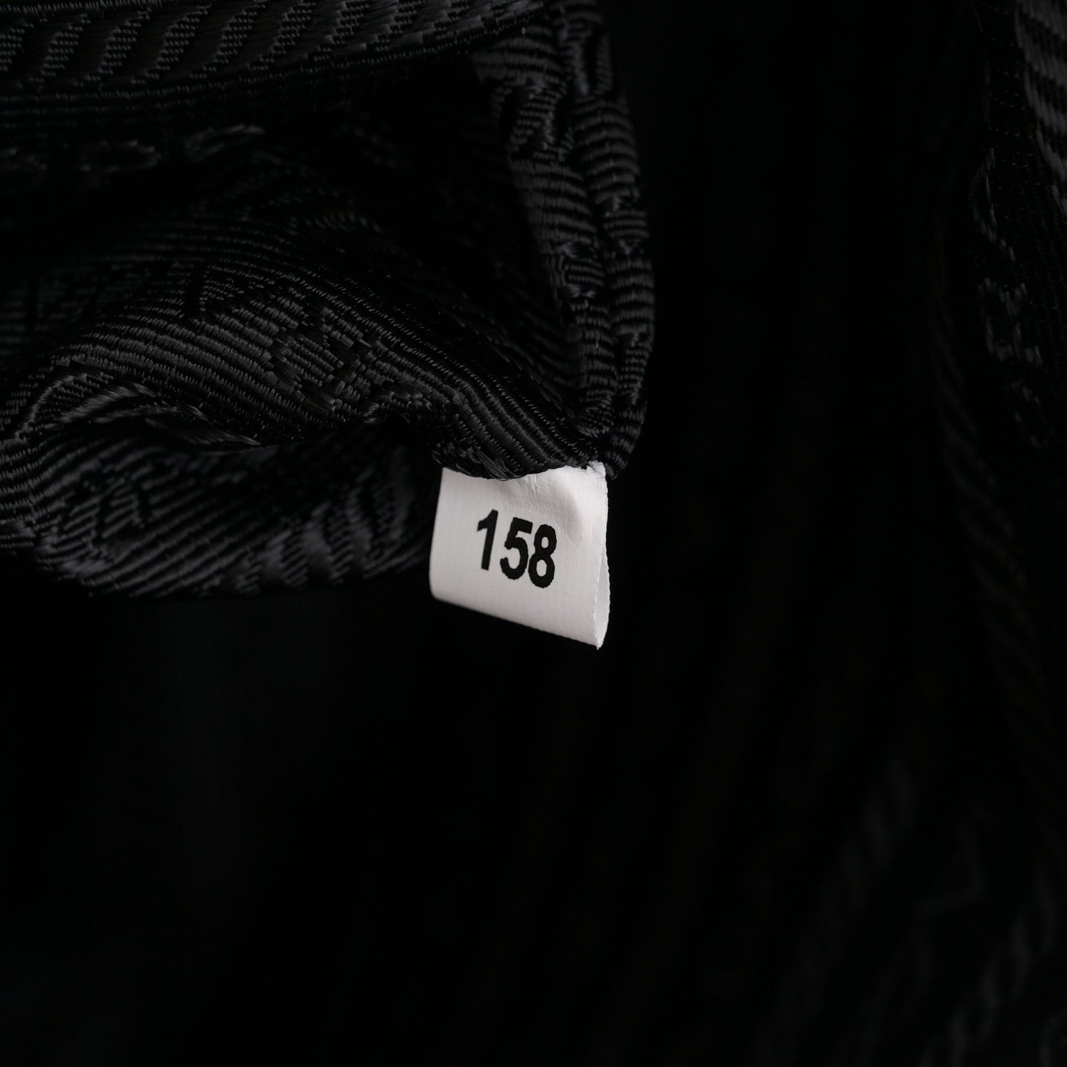 Prada Vitello Phenix Zippered Messenger Hobo White 7 of 10