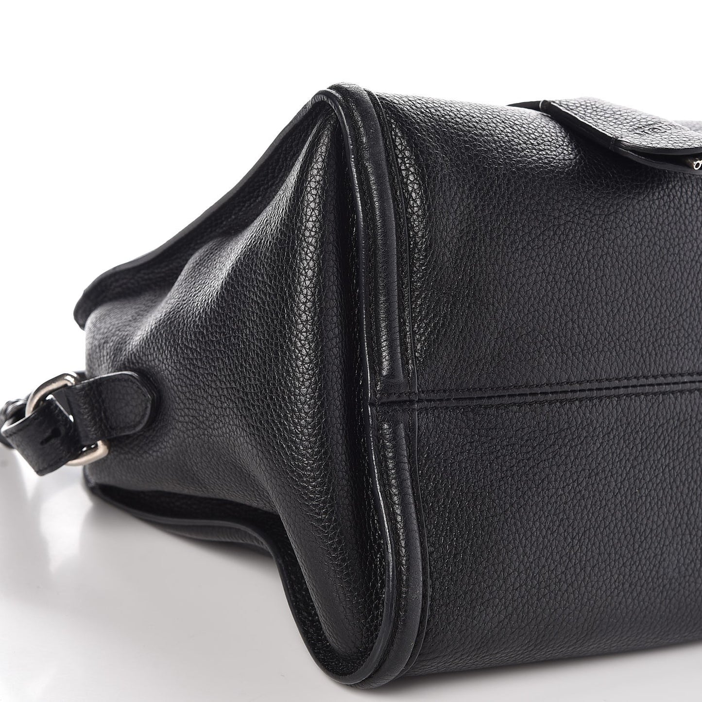 Pebbled Calfskin Small Skull Padlock Zip Around Tote Black