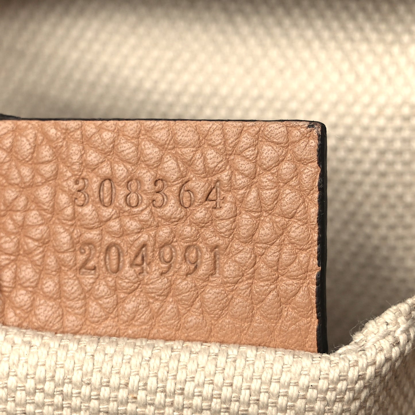 Pebbled Calfskin Small Soho Disco Bag Camelia