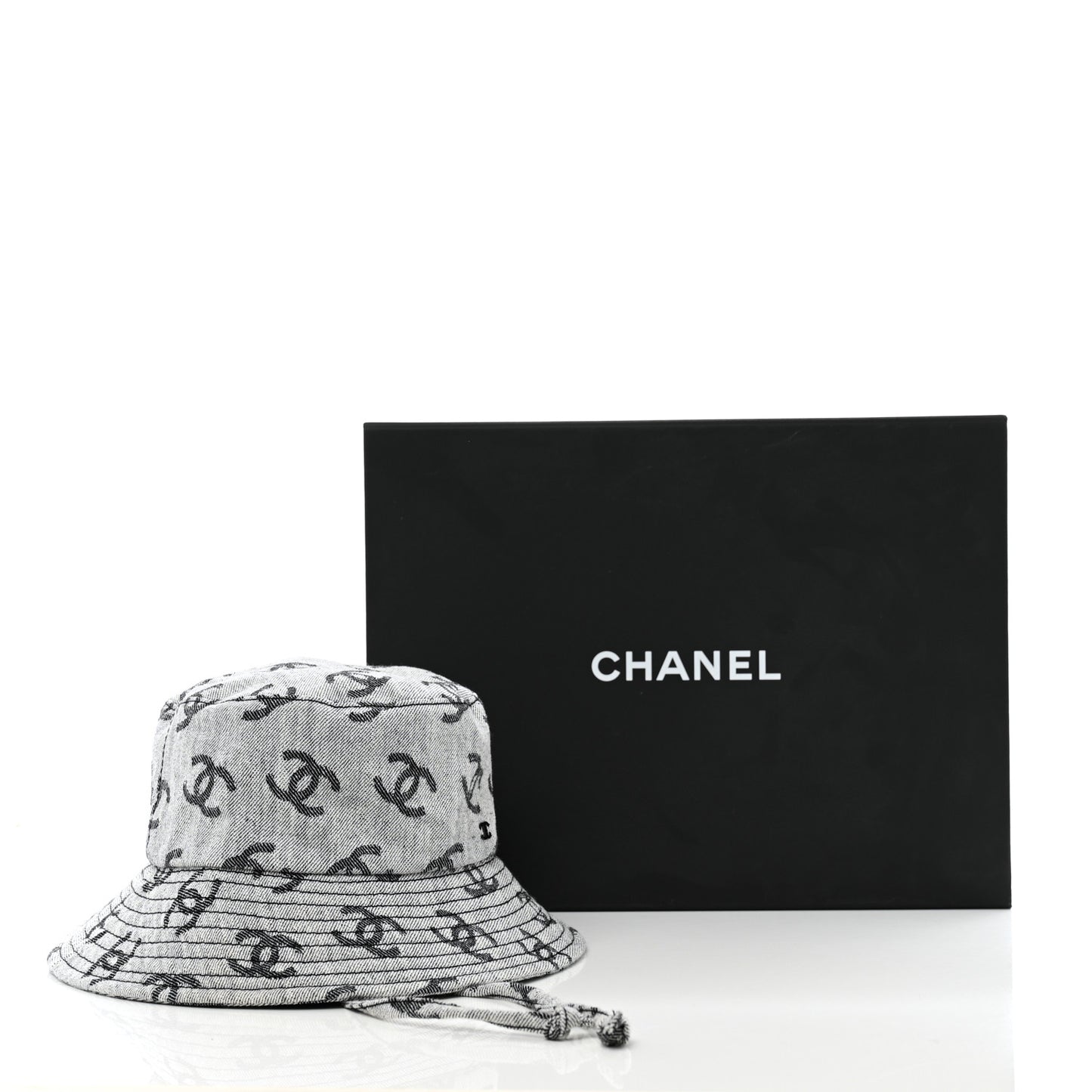 Denim CC Bucket Hat M White Black