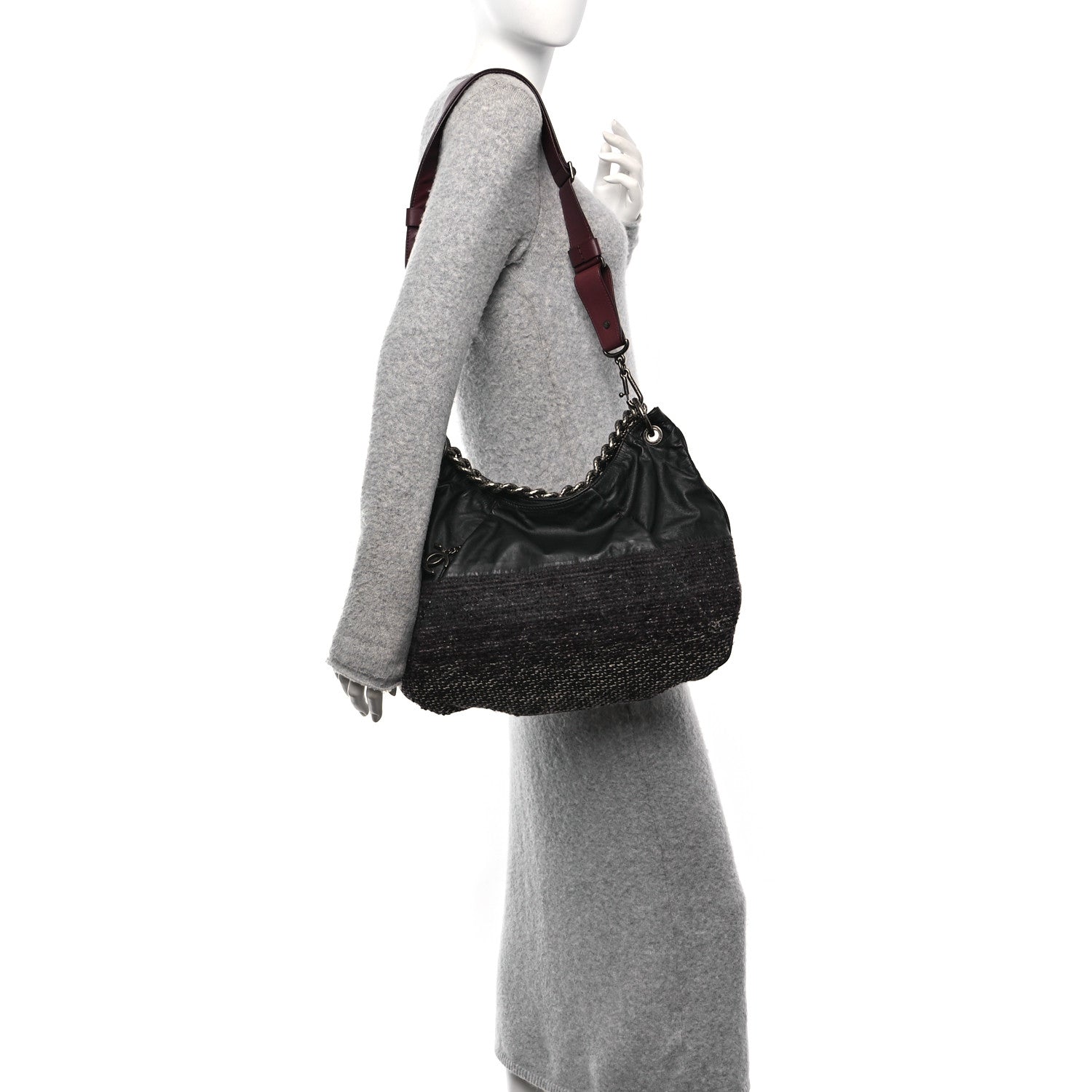 Chanel Calfskin Tweed Coco Pleats Hobo Black Burgundy 2 of 10