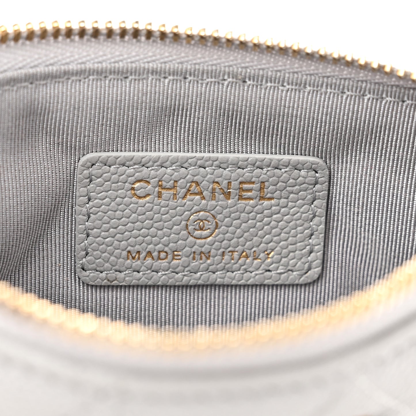 Caviar Quilted Small Cosmetic Case Grey
