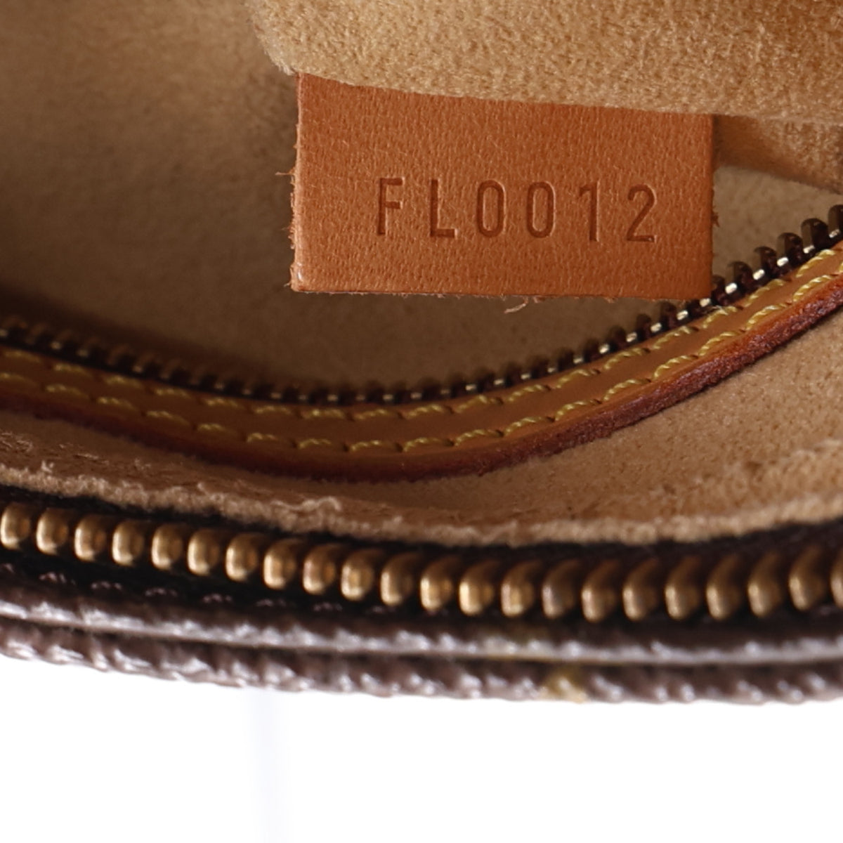 Louis Vuitton Monogram Looping MM 7 of 10