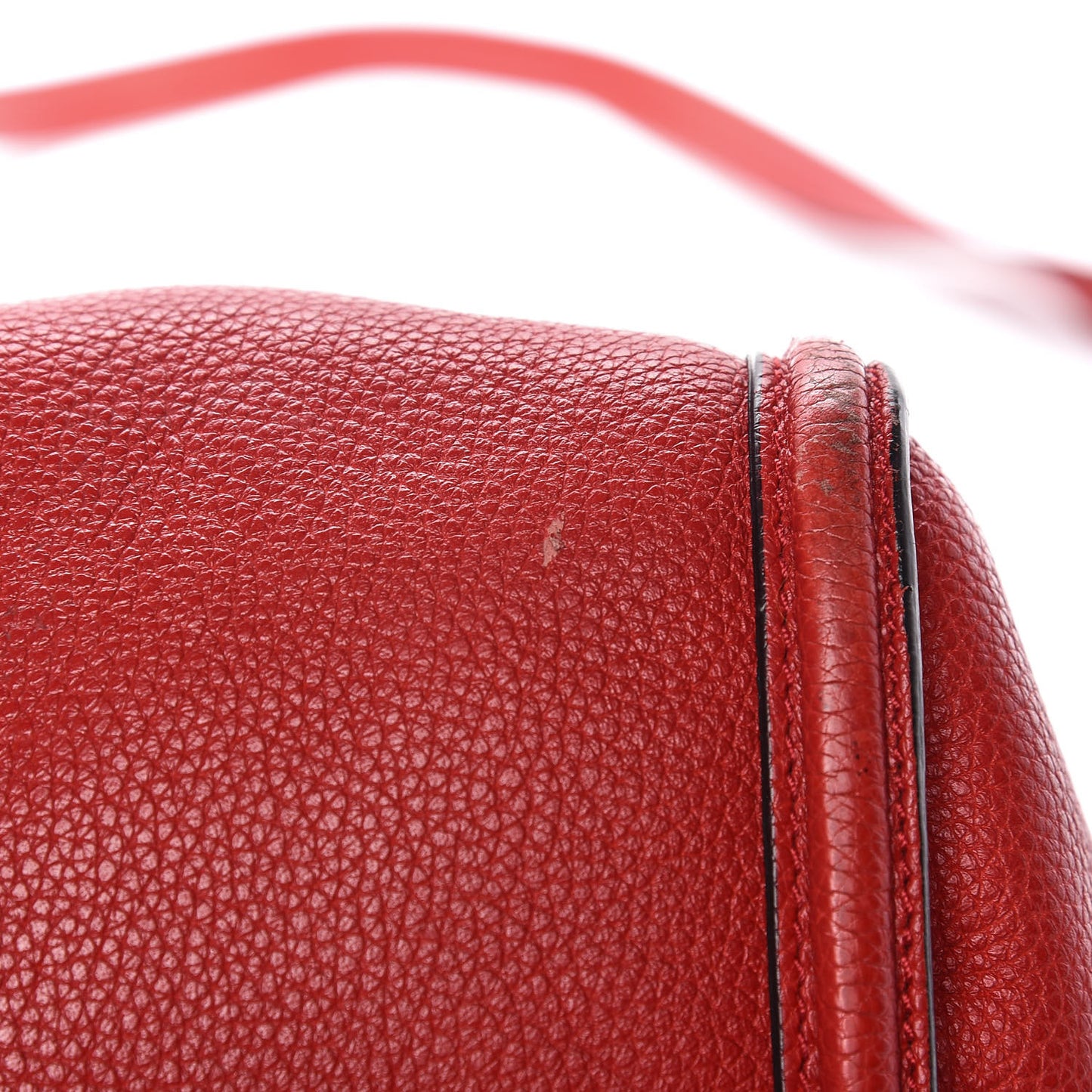 Pebbled Calfskin Small Skull Padlock Zip Around Tote Red