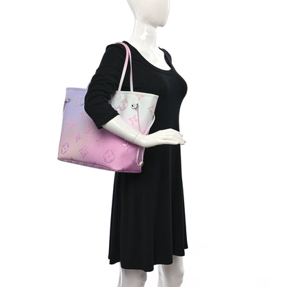 Louis Vuitton Monogram Giant Spring In The City Neverfull MM Sunrise Pastel 2 of 10