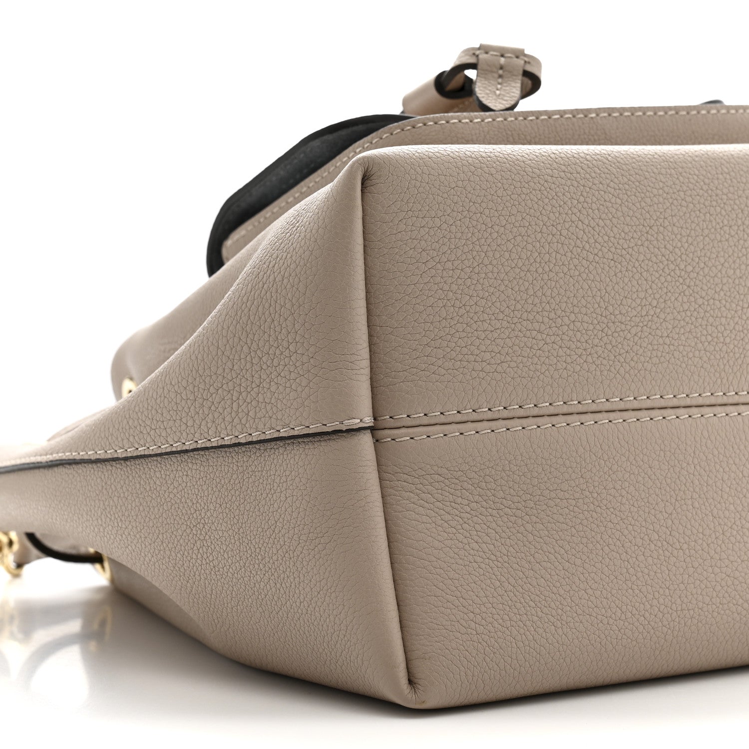Louis Vuitton Calfskin Lockme Bucket MM Greige 8 of 11