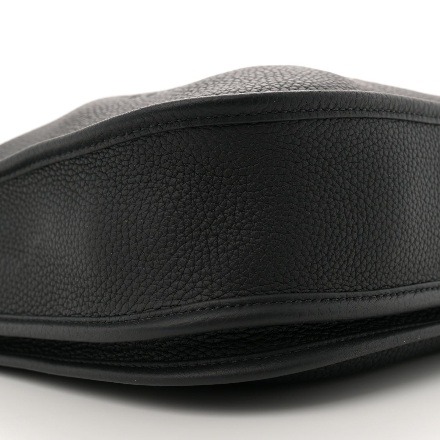 Taurillon Clemence Evelyne III PM Black