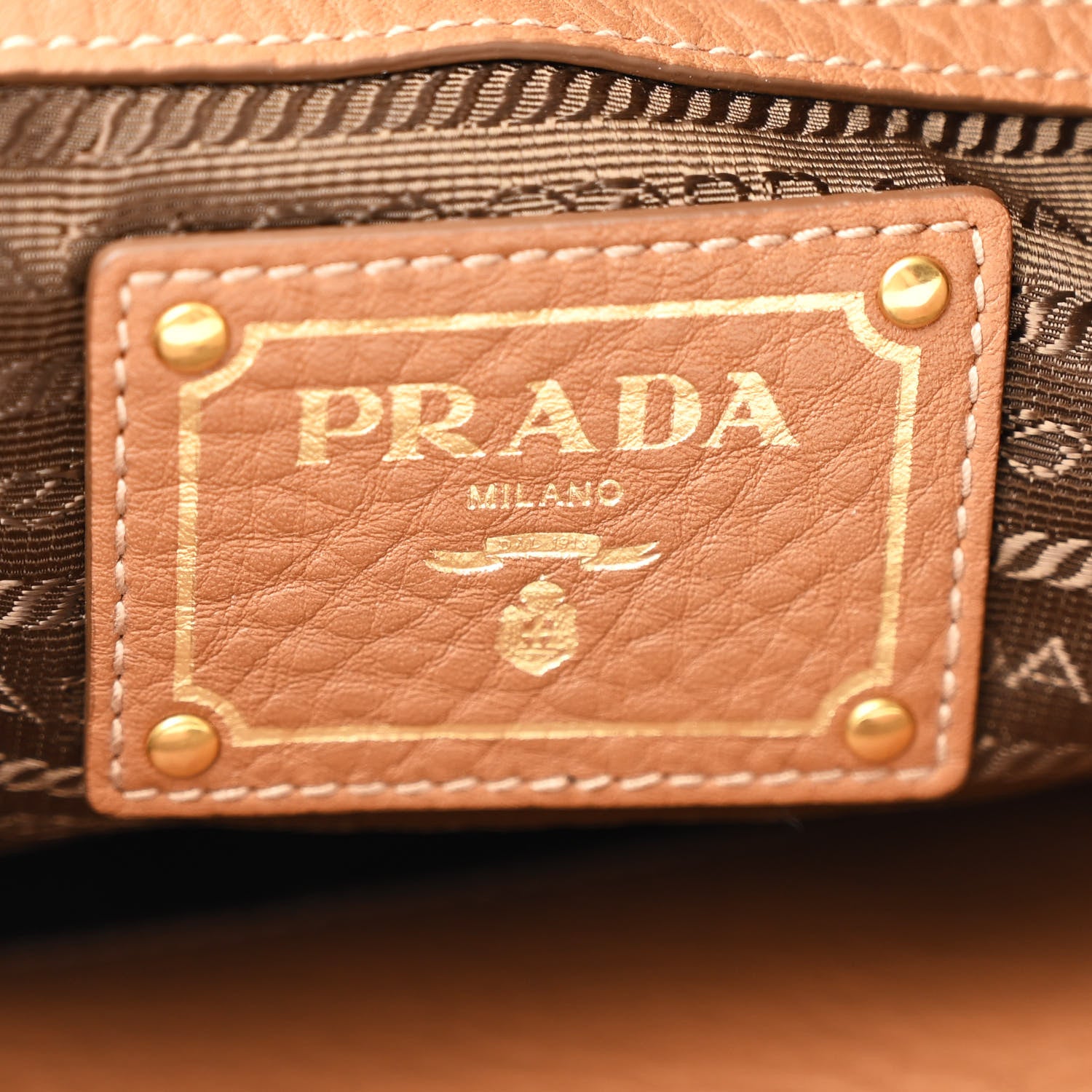 Prada Vitello Daino Side Pocket Hobo Cuoio 6 of 11