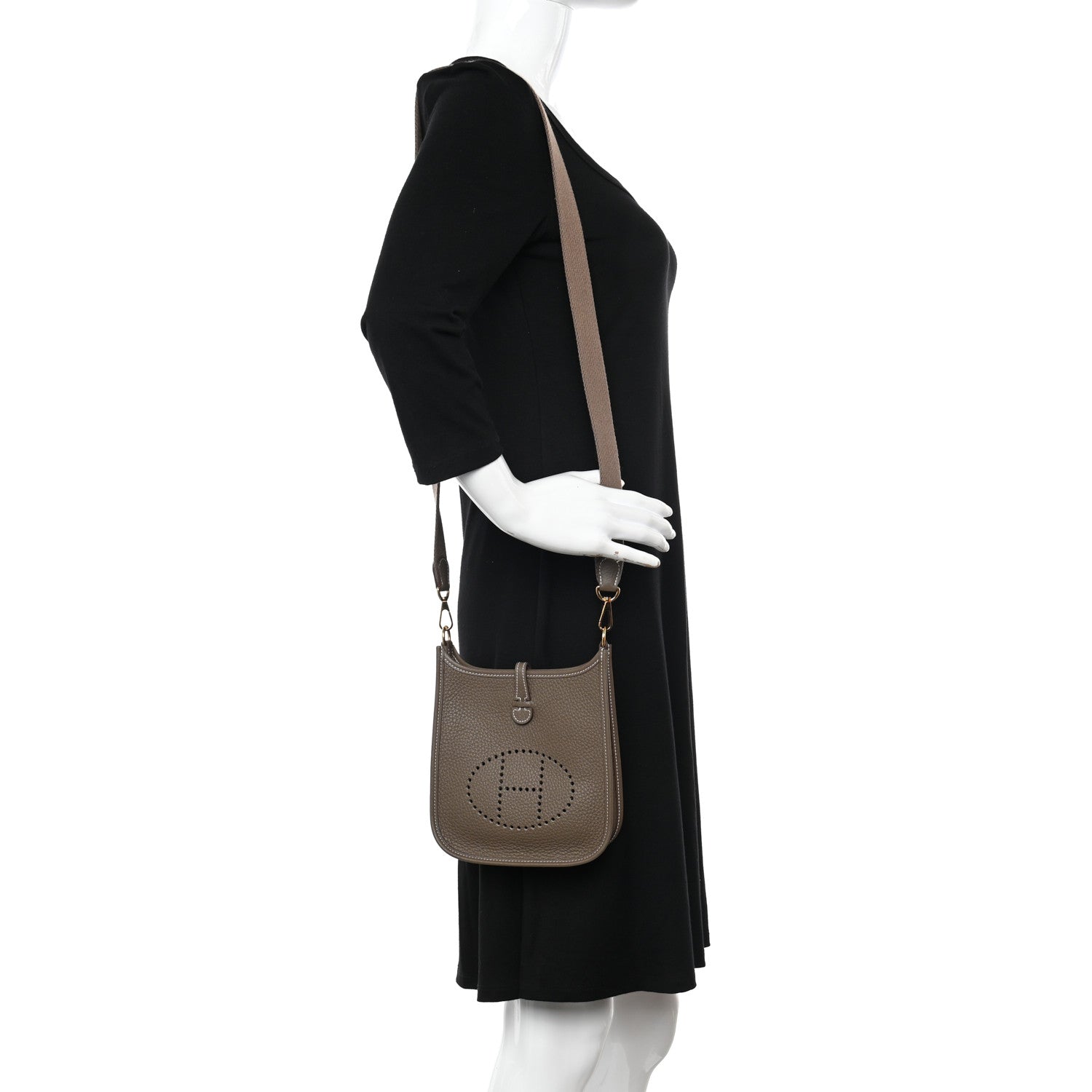 Hermes Taurillon Clemence Evelyne TPM Etoupe 2 of 11