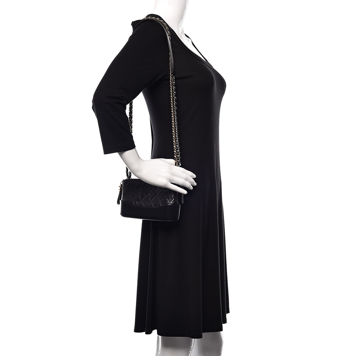 Aged Calfskin Quilted Small Gabrielle Clutch With Chain Black