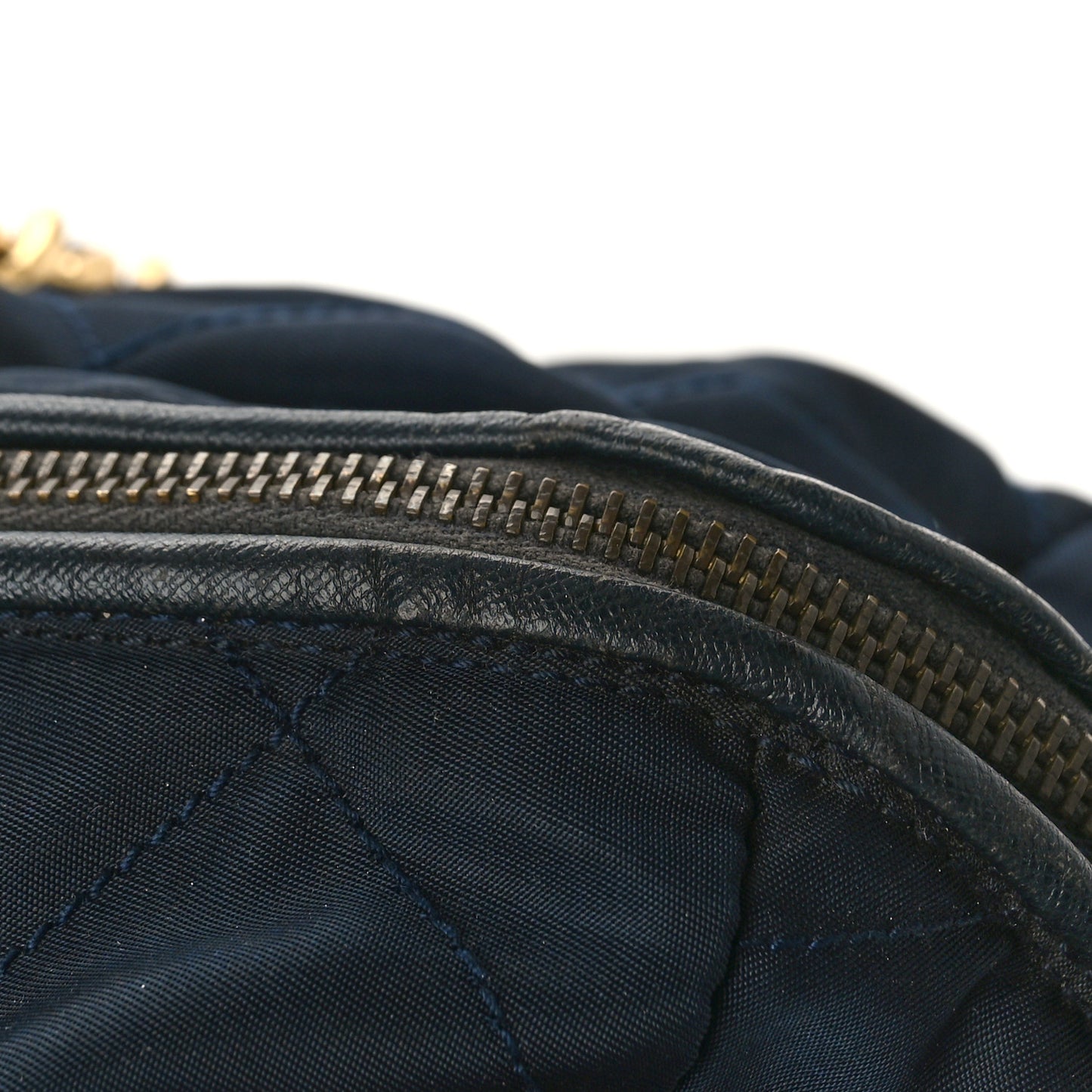 Nylon Tessuto Impuntu Quilted Shoulder Bag Navy