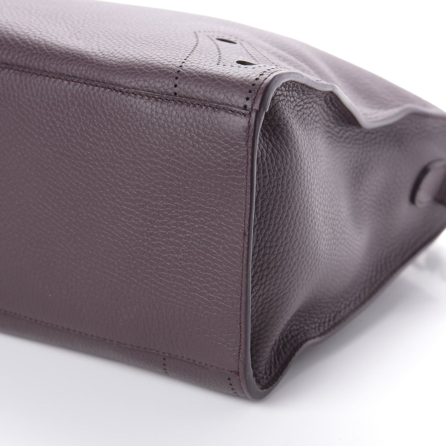 Veau Grana Perforated Blackout Hardware City Rouge Acajou