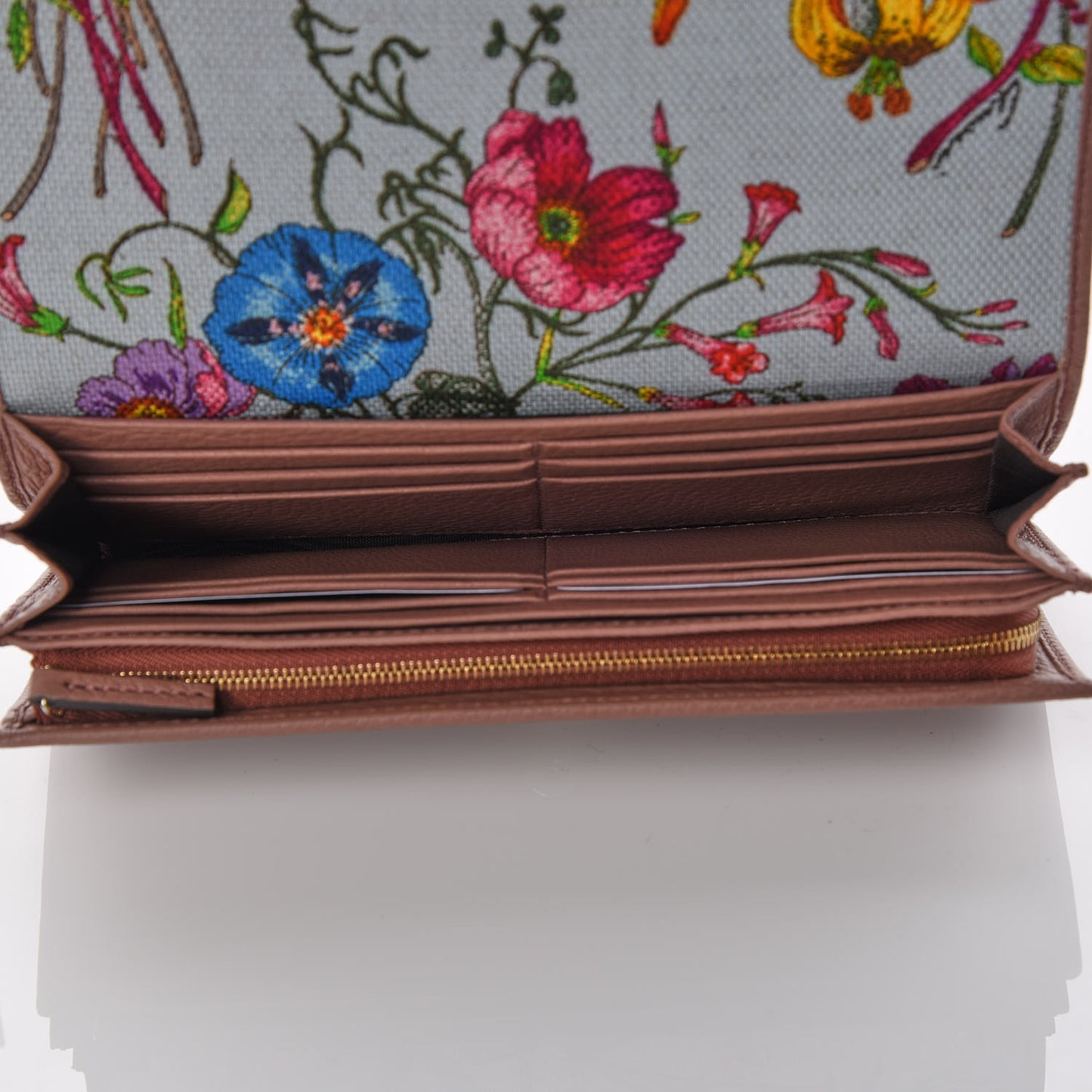 Dollar Calfskin Swing Continental Wallet Soft Pink