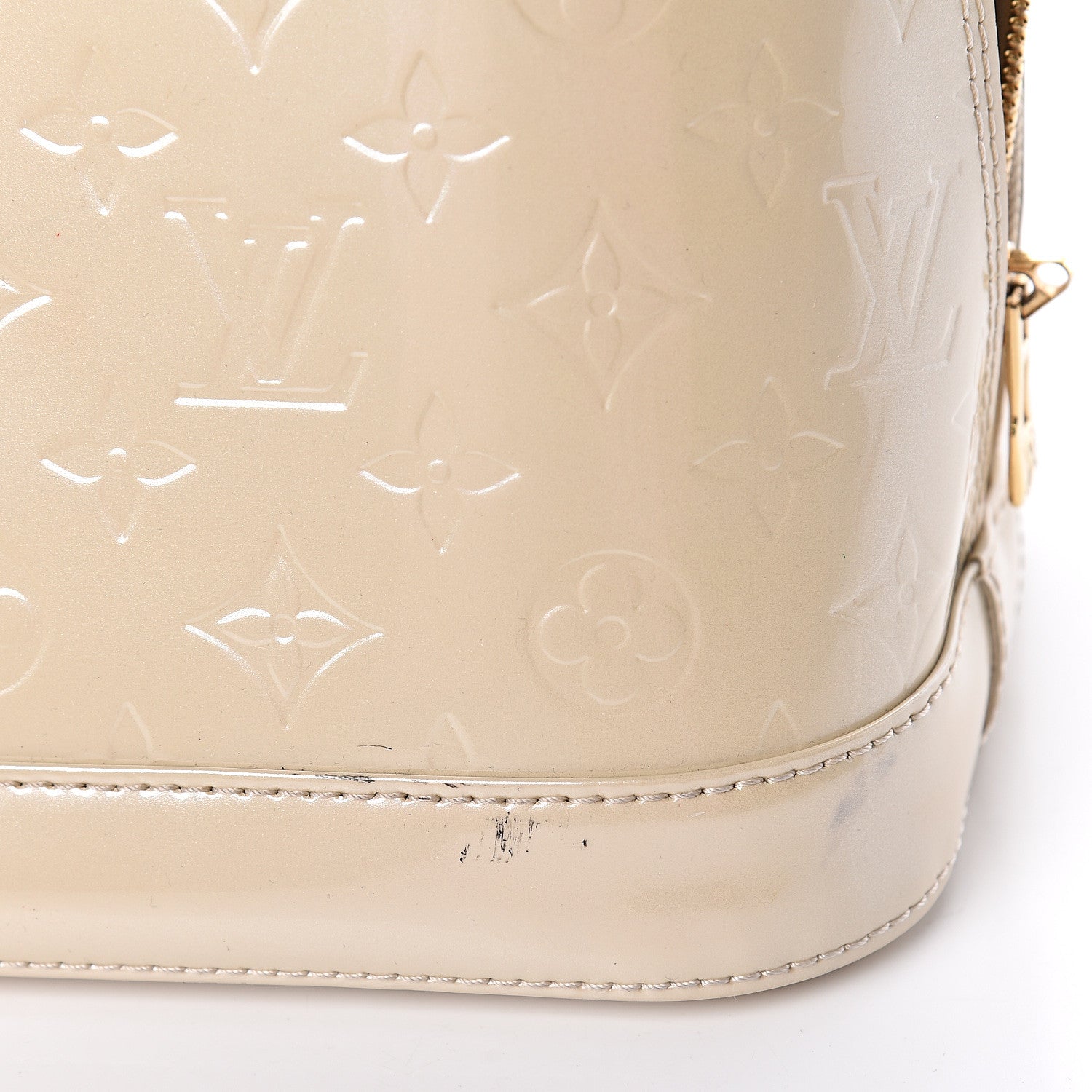 Louis Vuitton Vernis Alma PM Blanc Corail 10 of 15