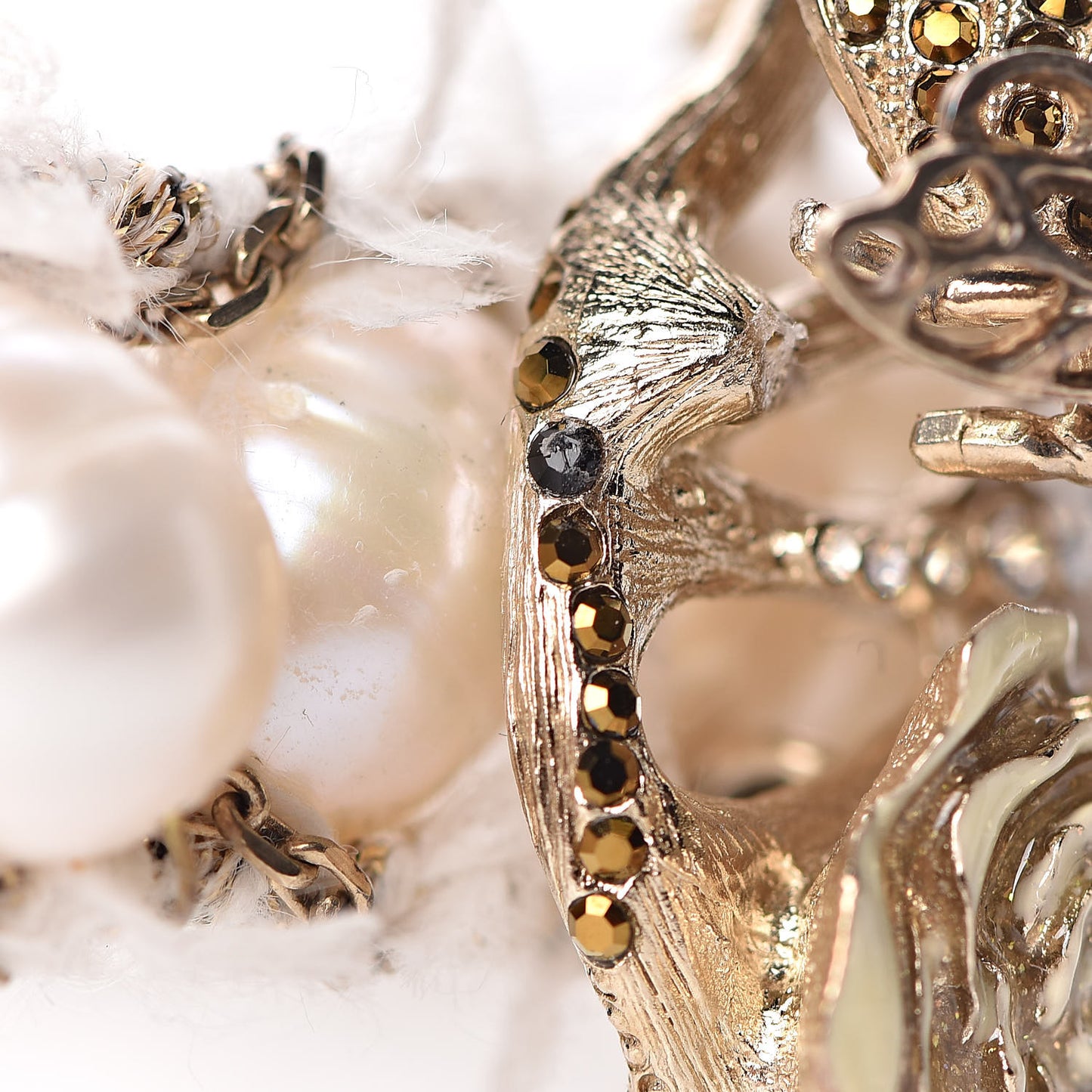 Enamel Pearl Crystal Bee CC Choker Necklace Gold