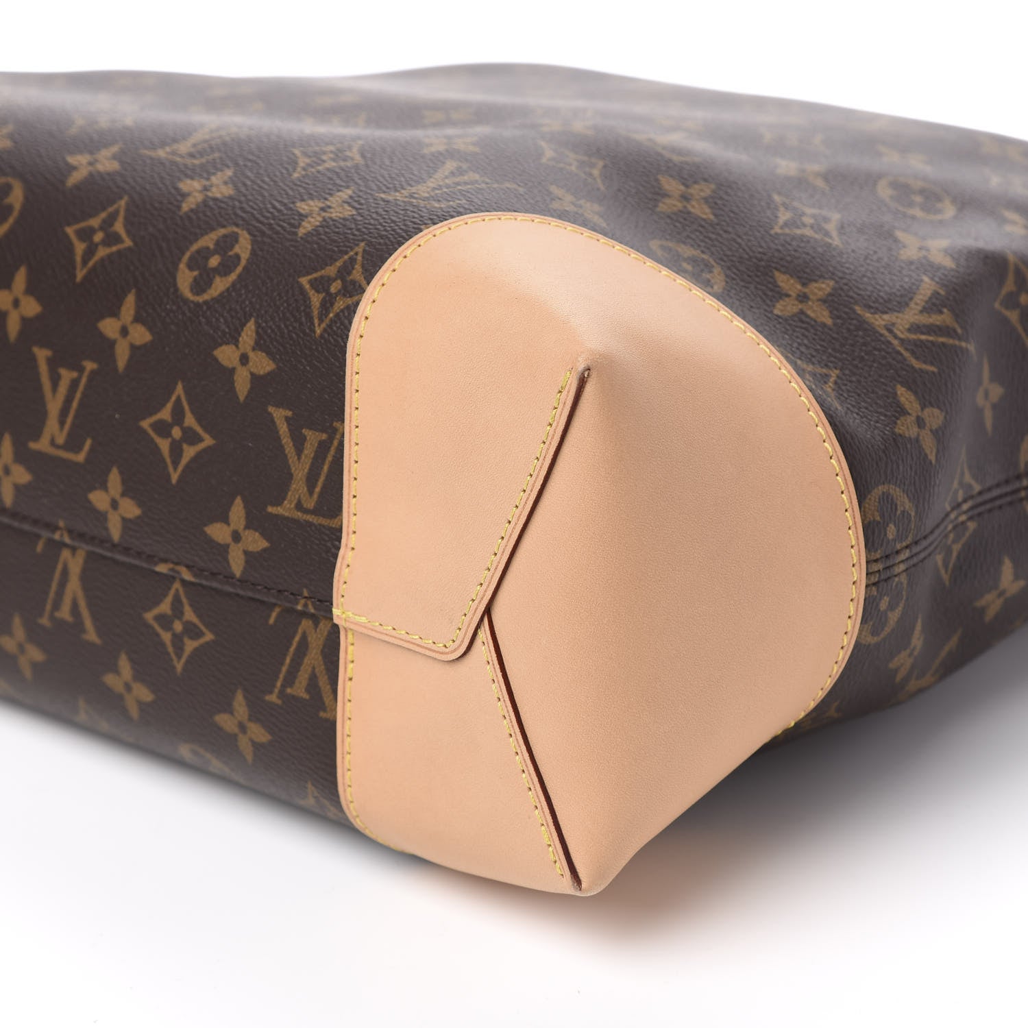 Louis Vuitton Monogram Berri MM 8 of 9