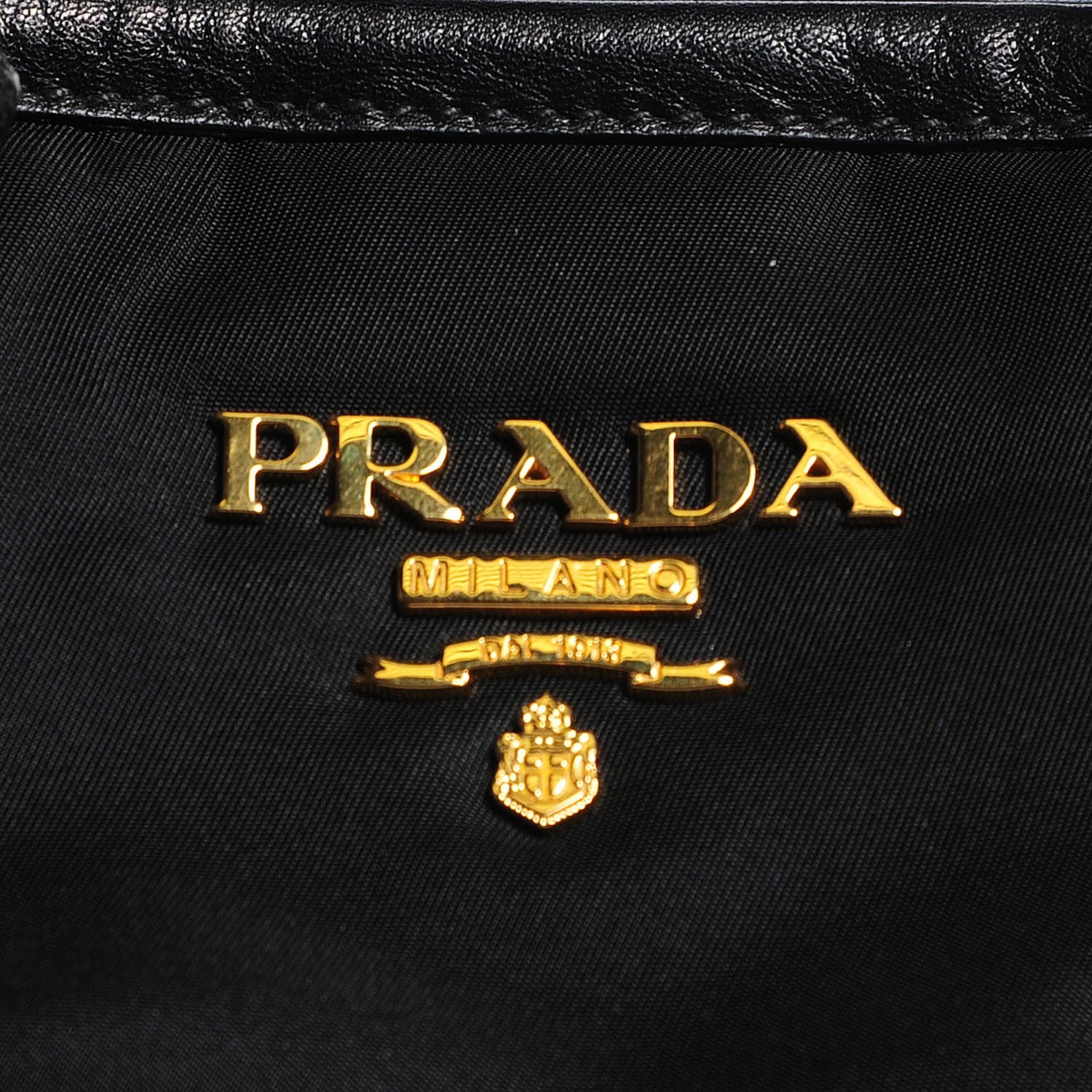 Prada Vitello Daino Tessuto Nylon Tote Nero Black 10 of 10