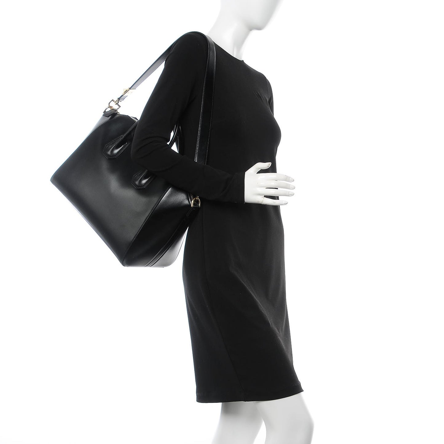 Shiny Lord Calfskin Medium Antigona Black