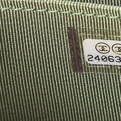 Chanel Metallic Lambskin Quilted Zip Around Coin Purse Wallet Green 7 of 8