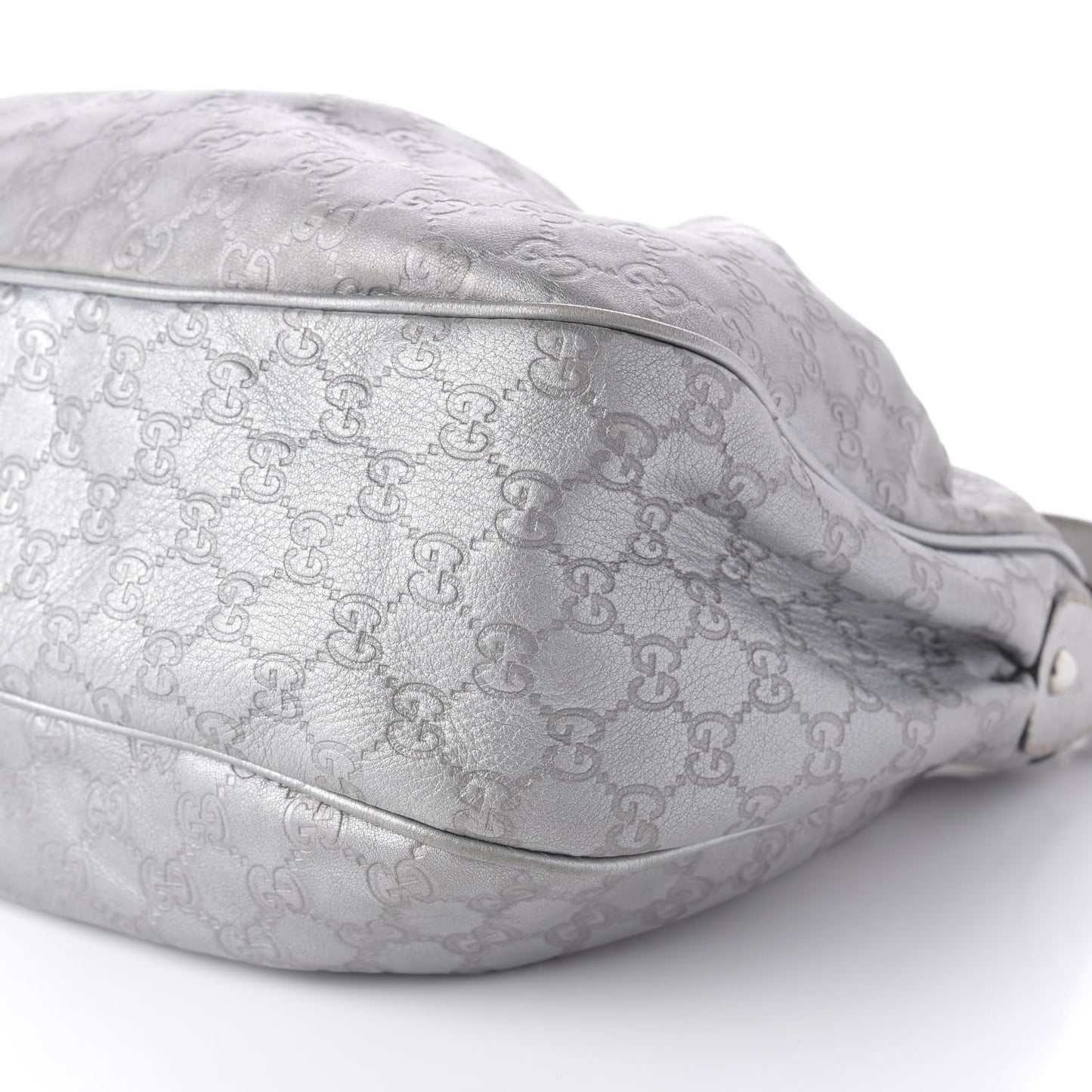 Metallic Guccissima Medium Sukey Hobo Silver