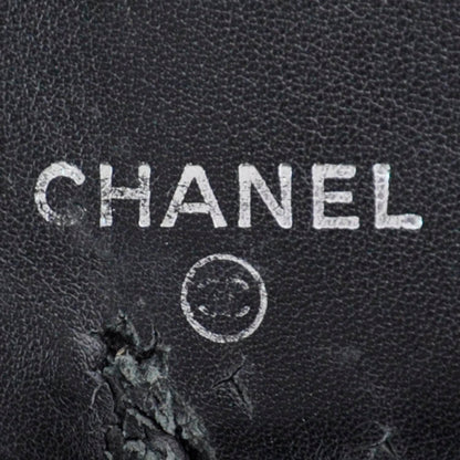 Chanel Patent Yen Wallet Black 7 of 10