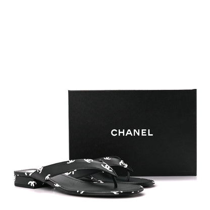 Chanel Printed Lambskin Coco Beach Thong Sandals 41 Black White 9 of 9