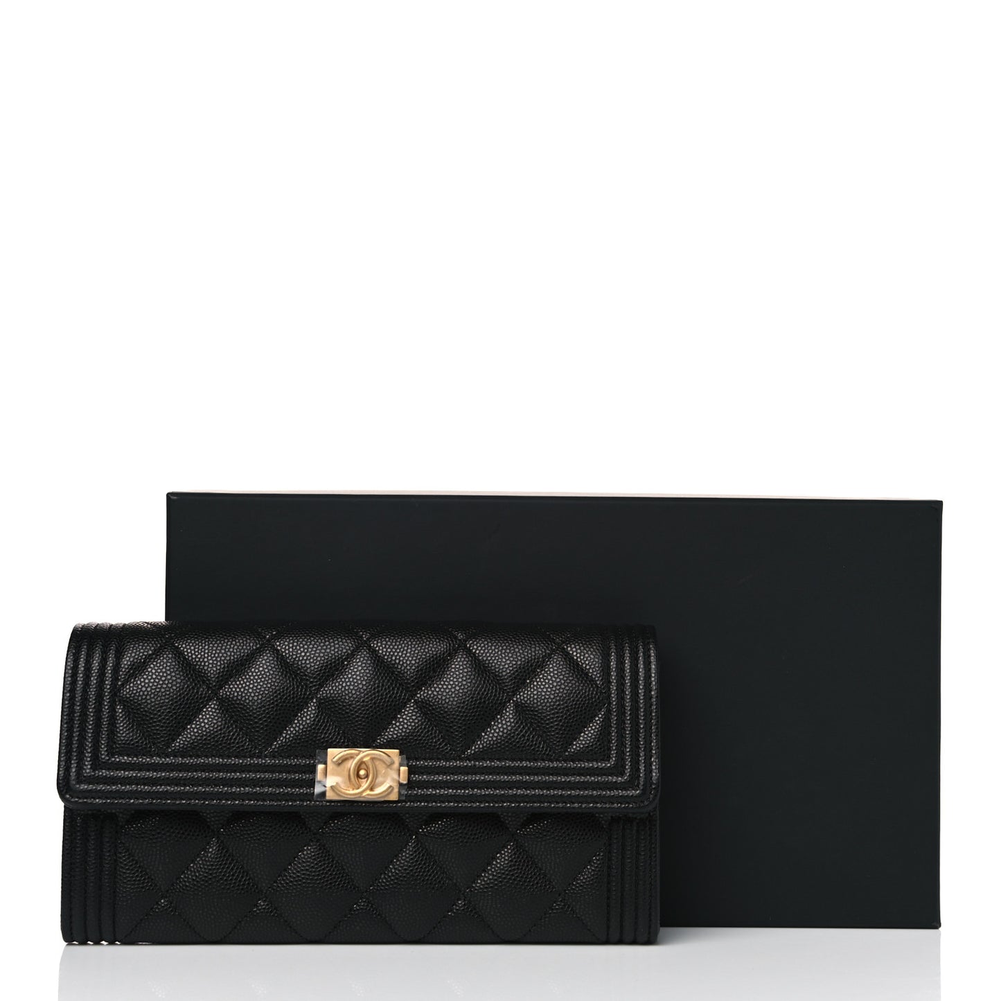 Caviar Quilted Large Boy Gusset Flap Wallet Black