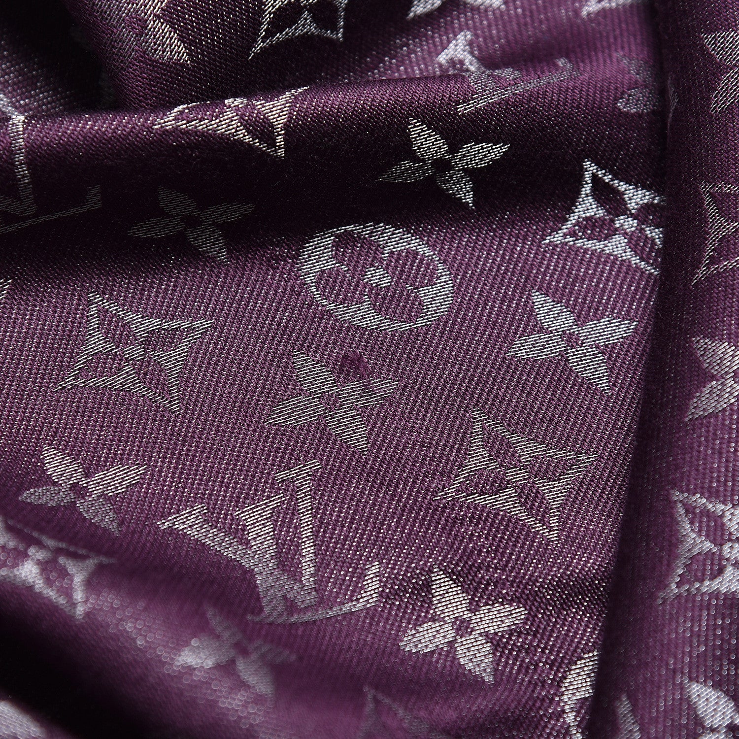Louis Vuitton Silk Lurex Wool Monogram Shine Shawl Amarante 5 of 5