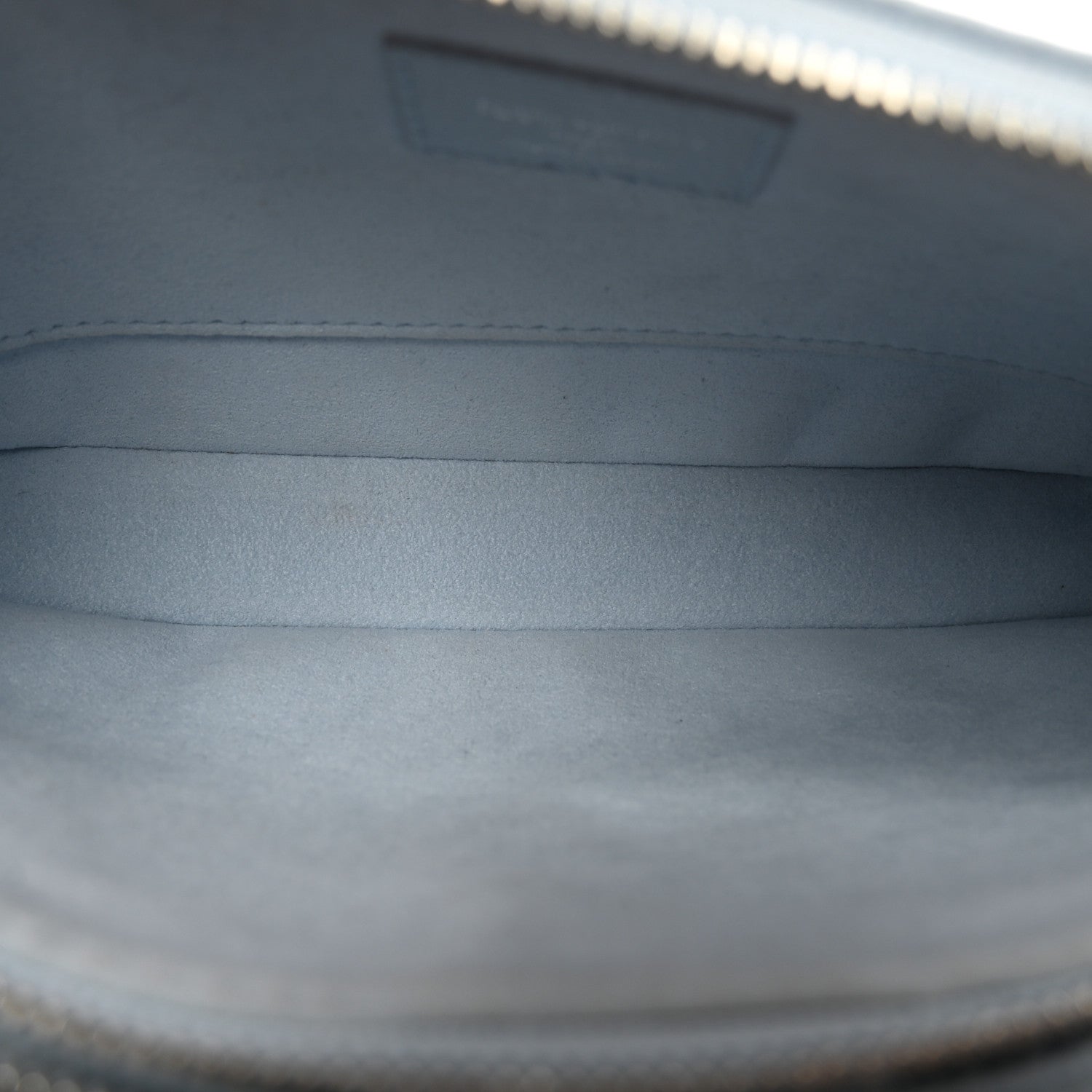 Louis Vuitton Empreinte Monogram Giant Multi Pochette Accessories Washed Blue 6 of 11