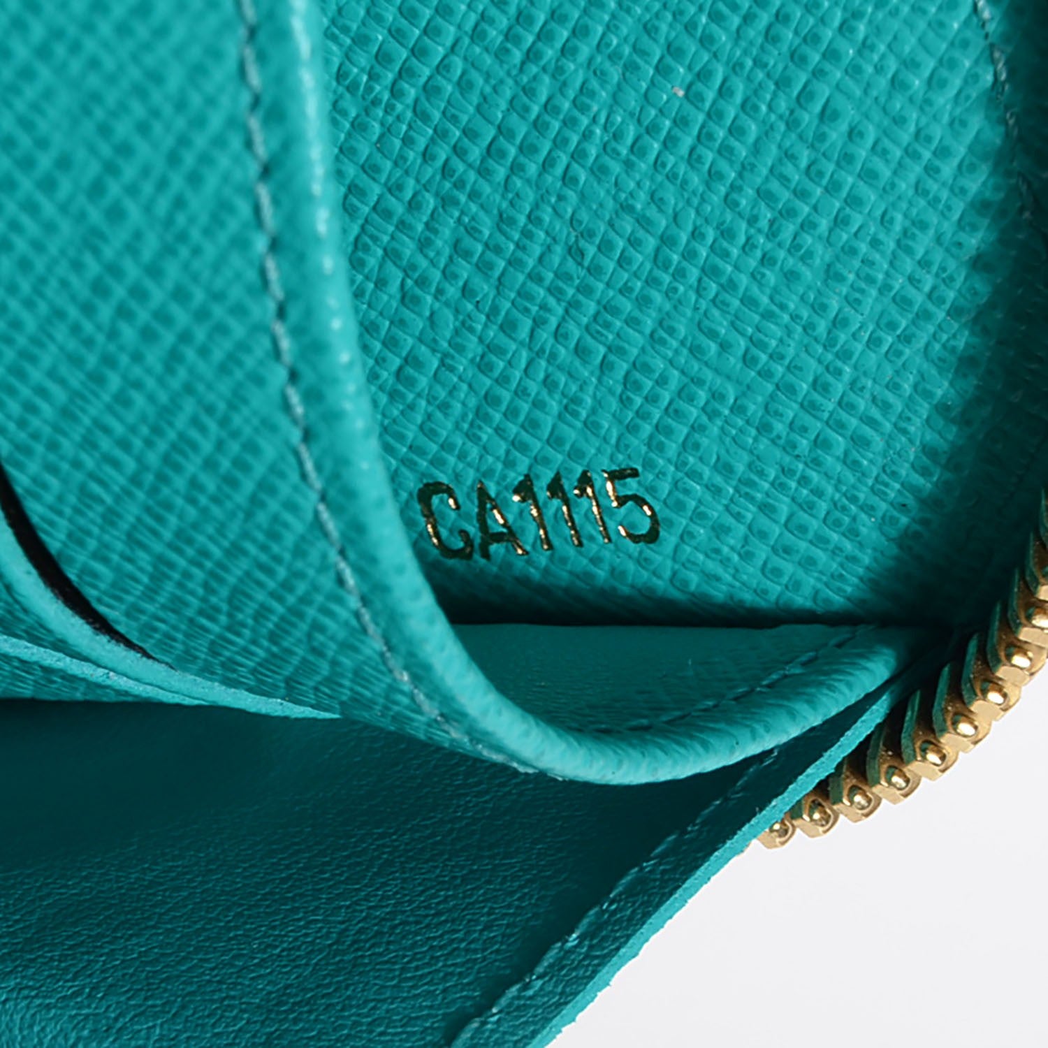 Louis Vuitton Monogram V Zippy Wallet Turquoise 7 of 7