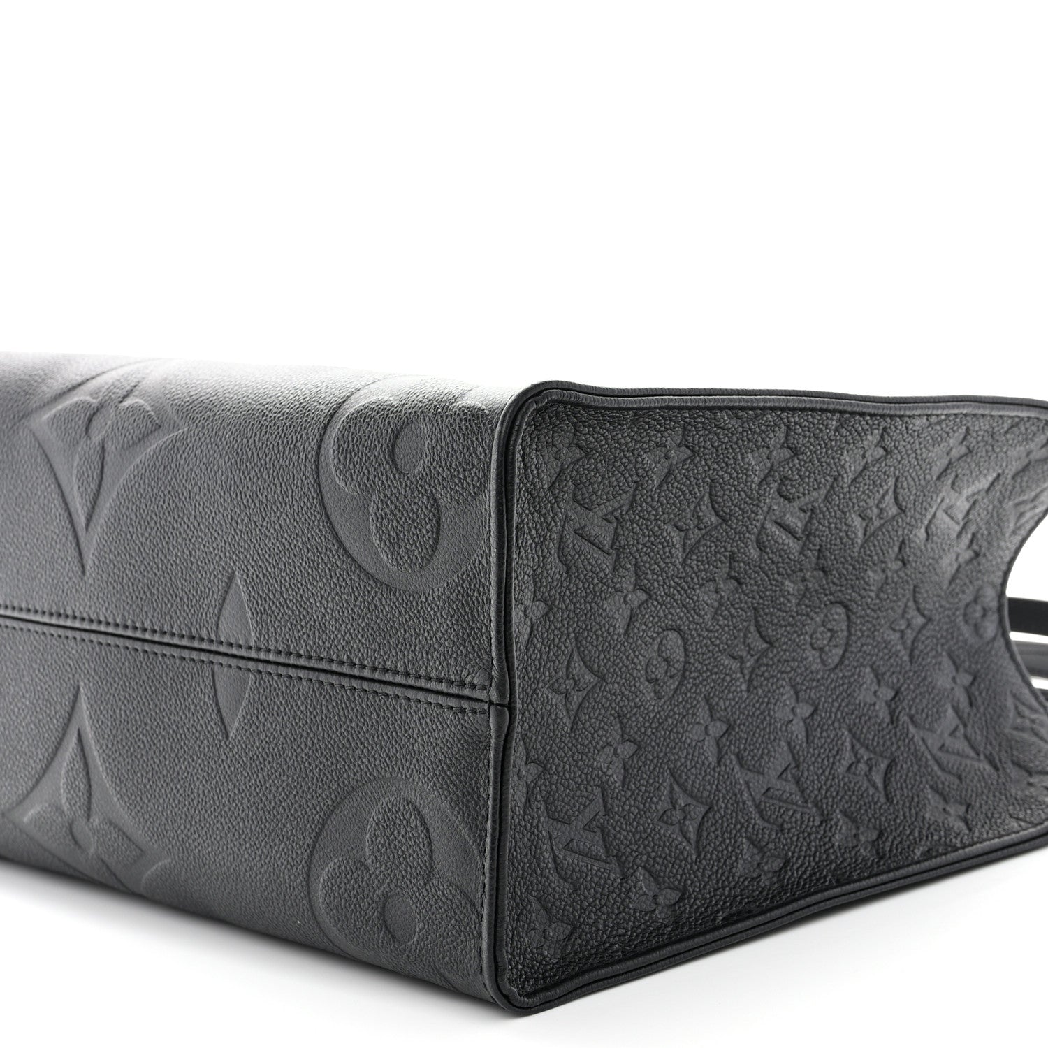 Louis Vuitton Empreinte Monogram Giant Onthego MM Black 9 of 9