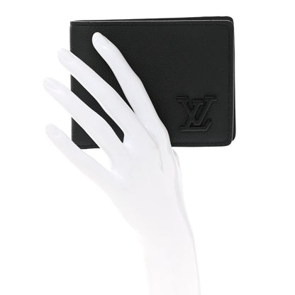 Louis Vuitton Grained Calfskin Aerogram Multiple Wallet Black 2 of 7
